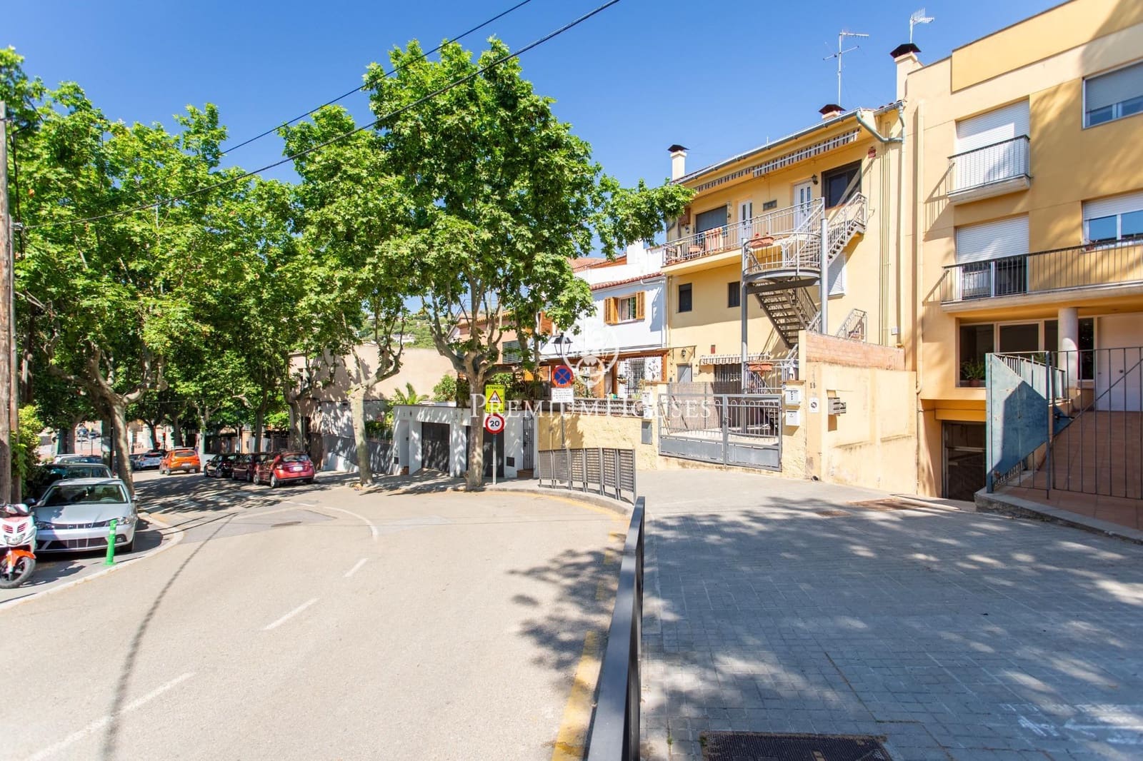 Apartamento de 3 habitaciones en Alella en venta con garaje - 534.000 € (Ref: 9865183)