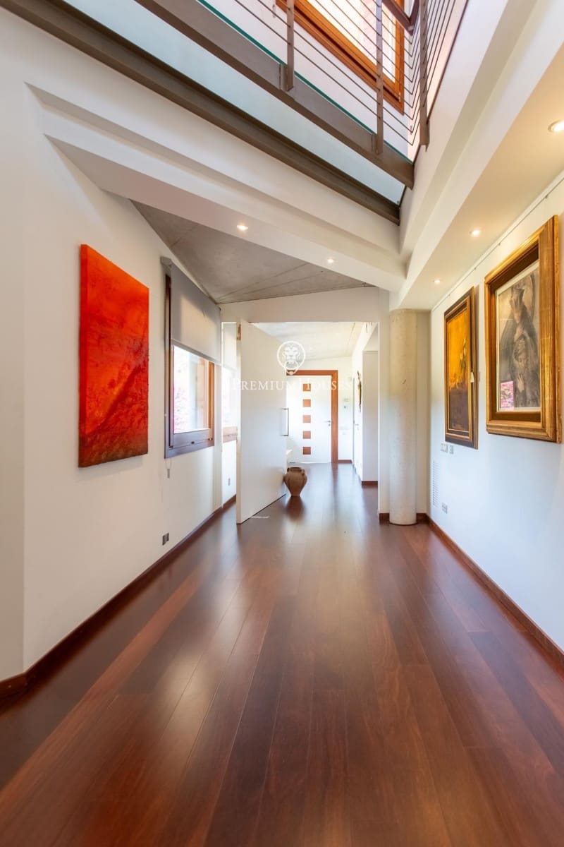 4 bedroom Villa for sale in Cabrera de Mar with garage - € 1,420,000 (Ref: 9876417)
