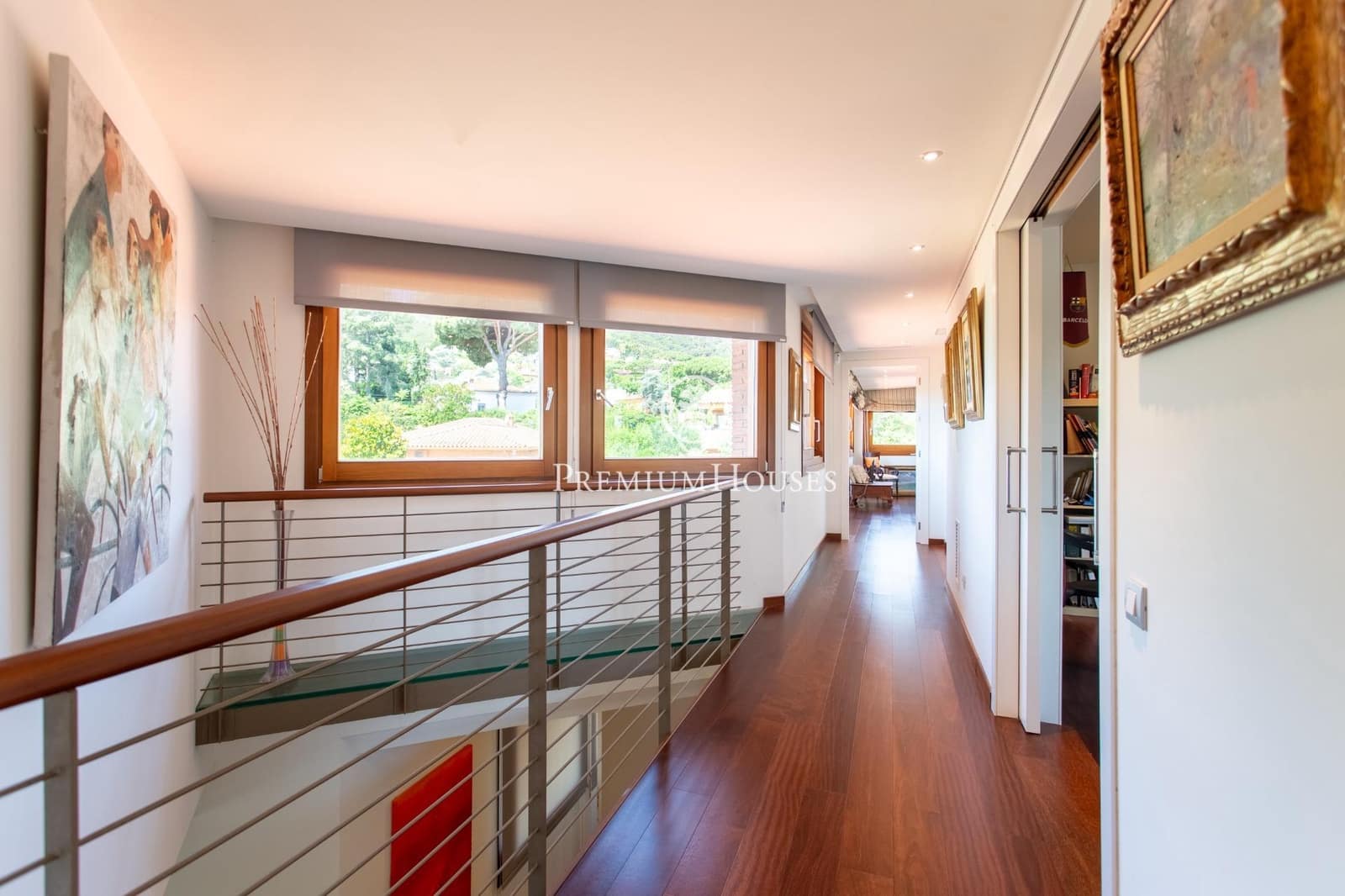 4 bedroom Villa for sale in Cabrera de Mar with garage - € 1,420,000 (Ref: 9876417)