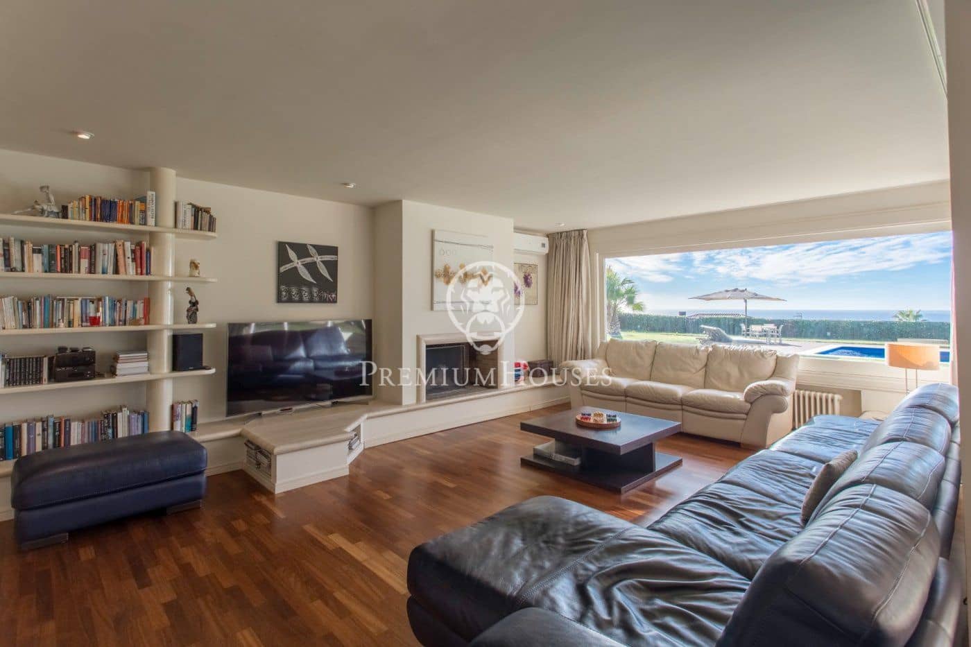 6 soveværelse Villa til salg i Sant Vicenc de Montalt med swimmingpool garage - € 1.750.000 (Ref: 9890373)