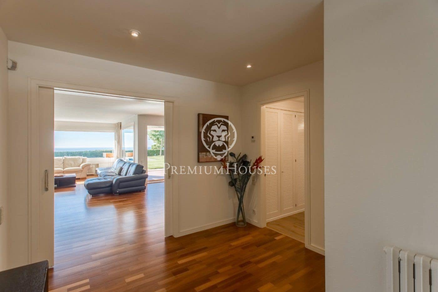 6 soveværelse Villa til salg i Sant Vicenc de Montalt med swimmingpool garage - € 1.750.000 (Ref: 9890373)