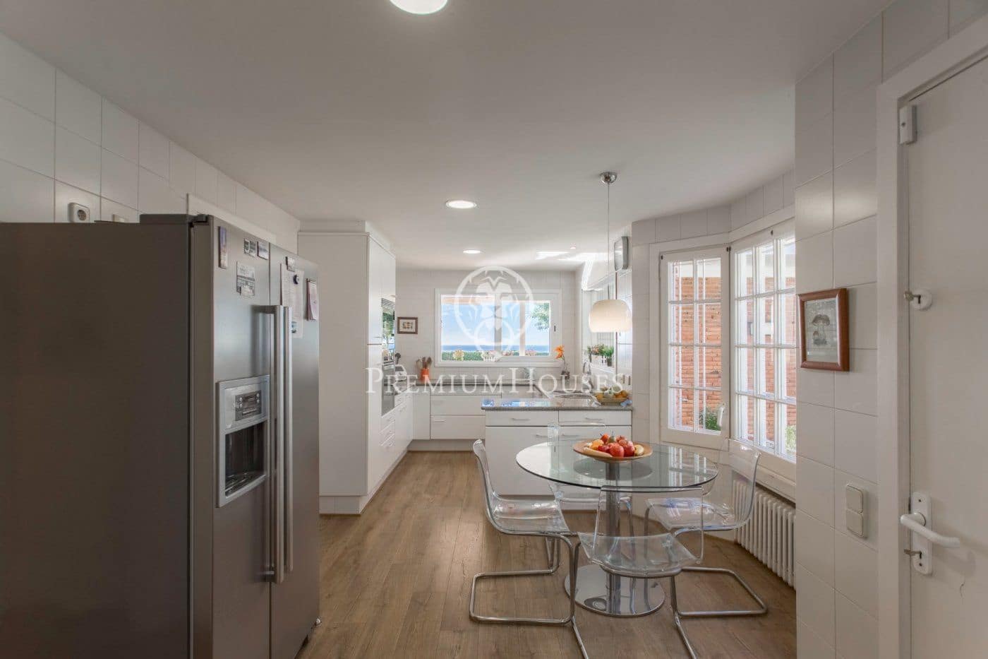 6 soveværelse Villa til salg i Sant Vicenc de Montalt med swimmingpool garage - € 1.750.000 (Ref: 9890373)