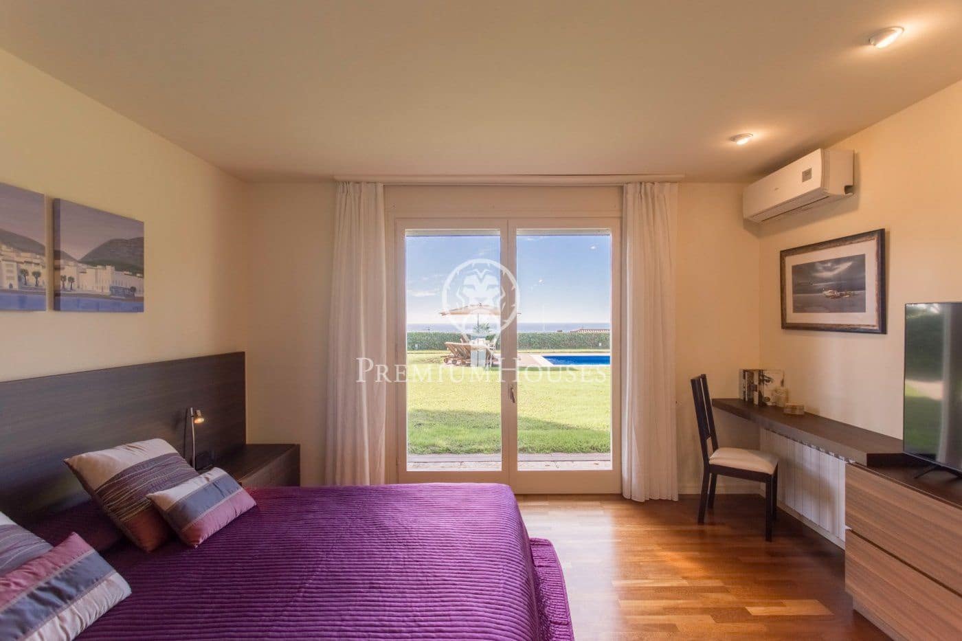 6 soveværelse Villa til salg i Sant Vicenc de Montalt med swimmingpool garage - € 1.750.000 (Ref: 9890373)