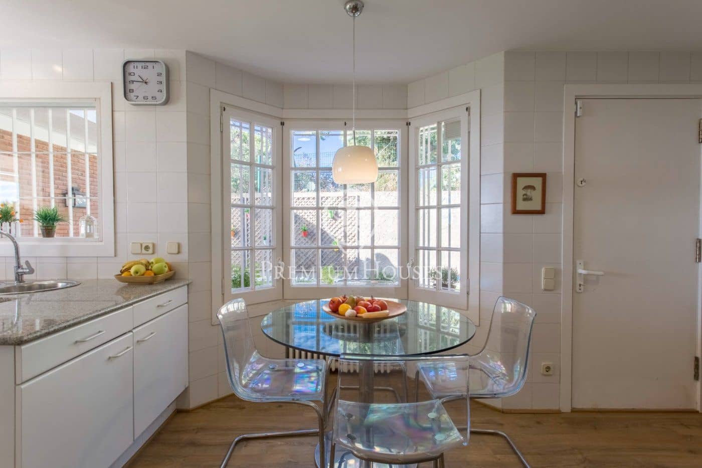 6 slaapkamer Villa te koop in Sant Vicenc de Montalt met zwembad garage - € 1.750.000 (Ref: 9890373)