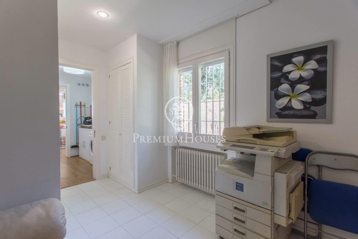 6 slaapkamer Villa te koop in Sant Vicenc de Montalt met zwembad garage - € 1.750.000 (Ref: 9890373)