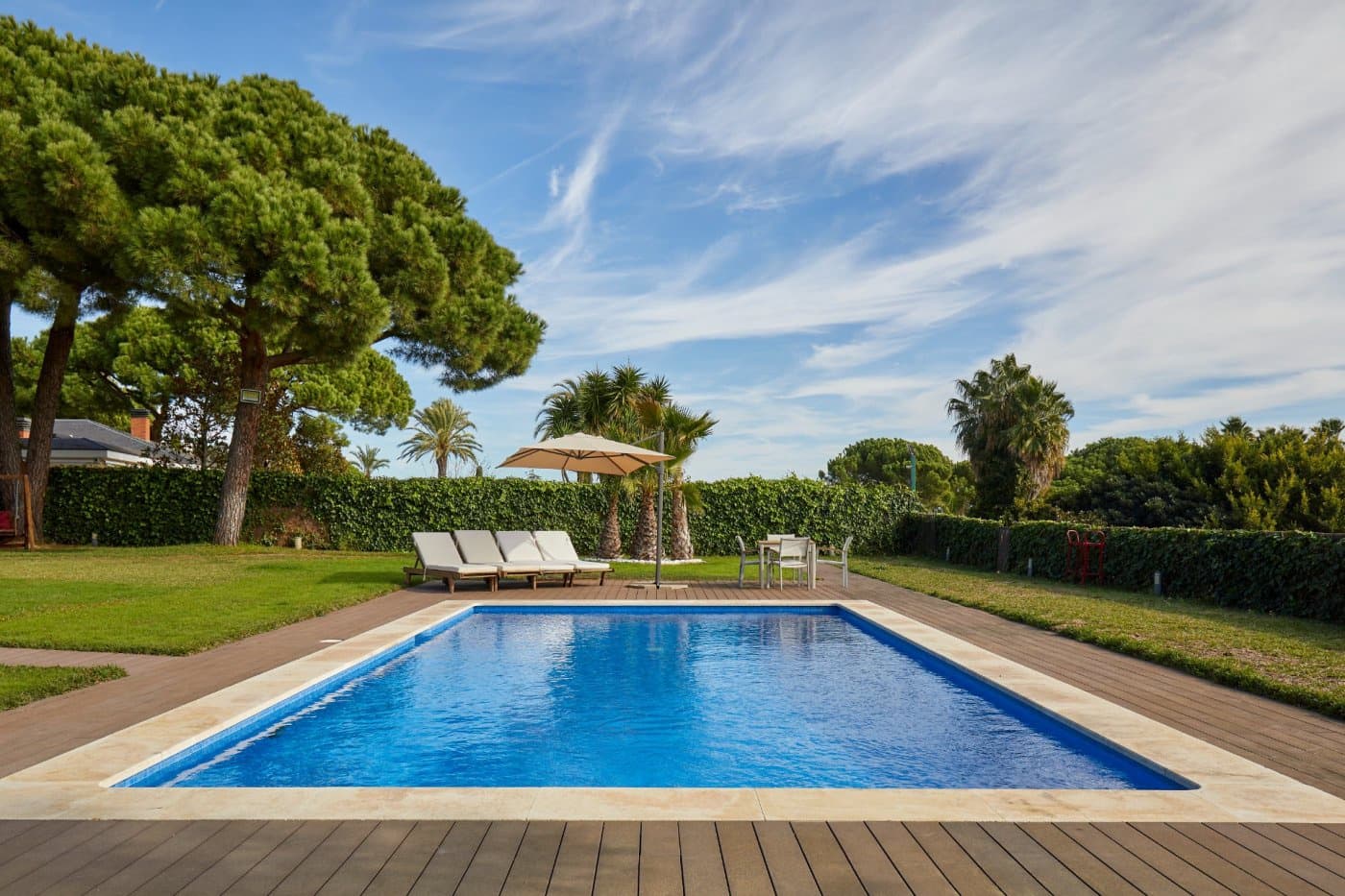 6 slaapkamer Villa te koop in Sant Vicenc de Montalt met zwembad garage - € 1.750.000 (Ref: 9890373)