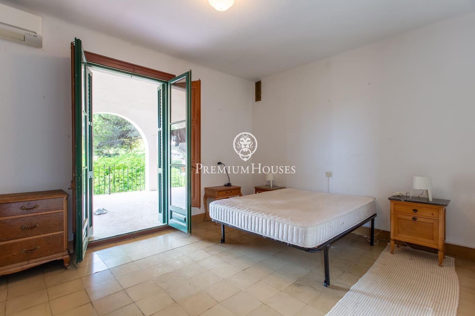5 chambre Finca/Maison de Campagne à vendre à Alella avec garage - 3 700 000 € (Ref: 9896331)
