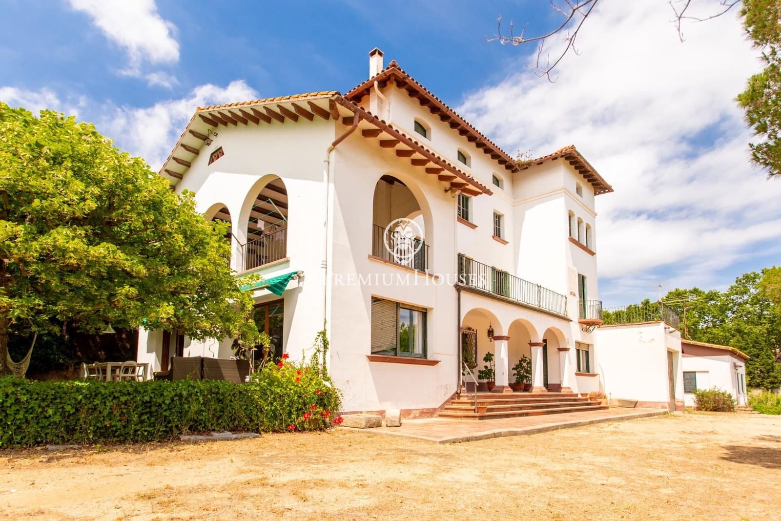 5 chambre Finca/Maison de Campagne à vendre à Alella avec garage - 3 700 000 € (Ref: 9896331)