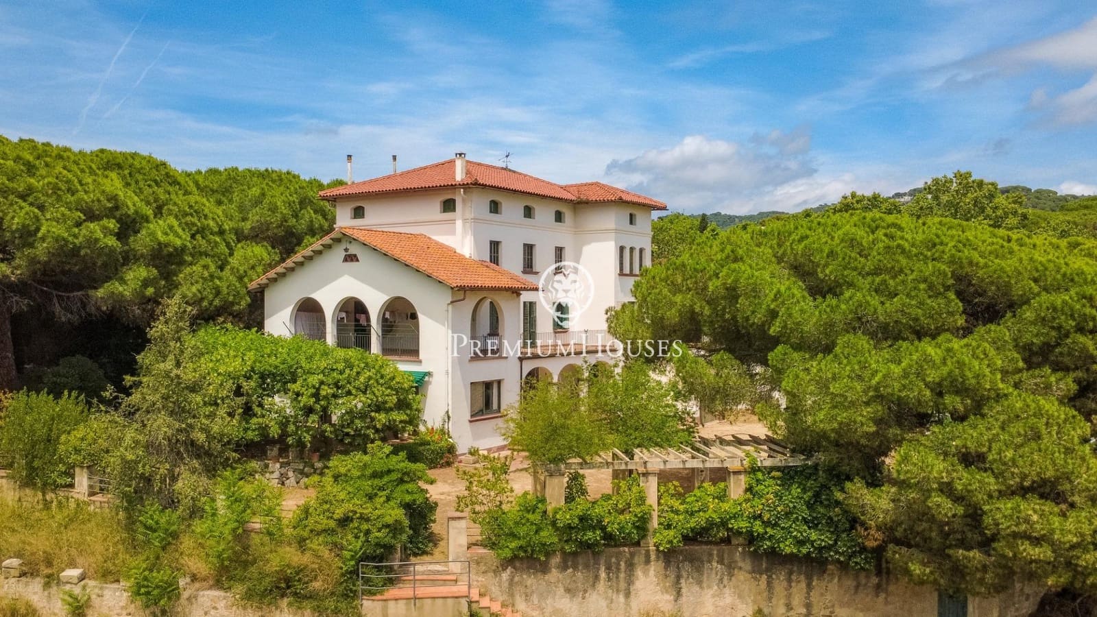 5 chambre Finca/Maison de Campagne à vendre à Alella avec garage - 3 700 000 € (Ref: 9896331)