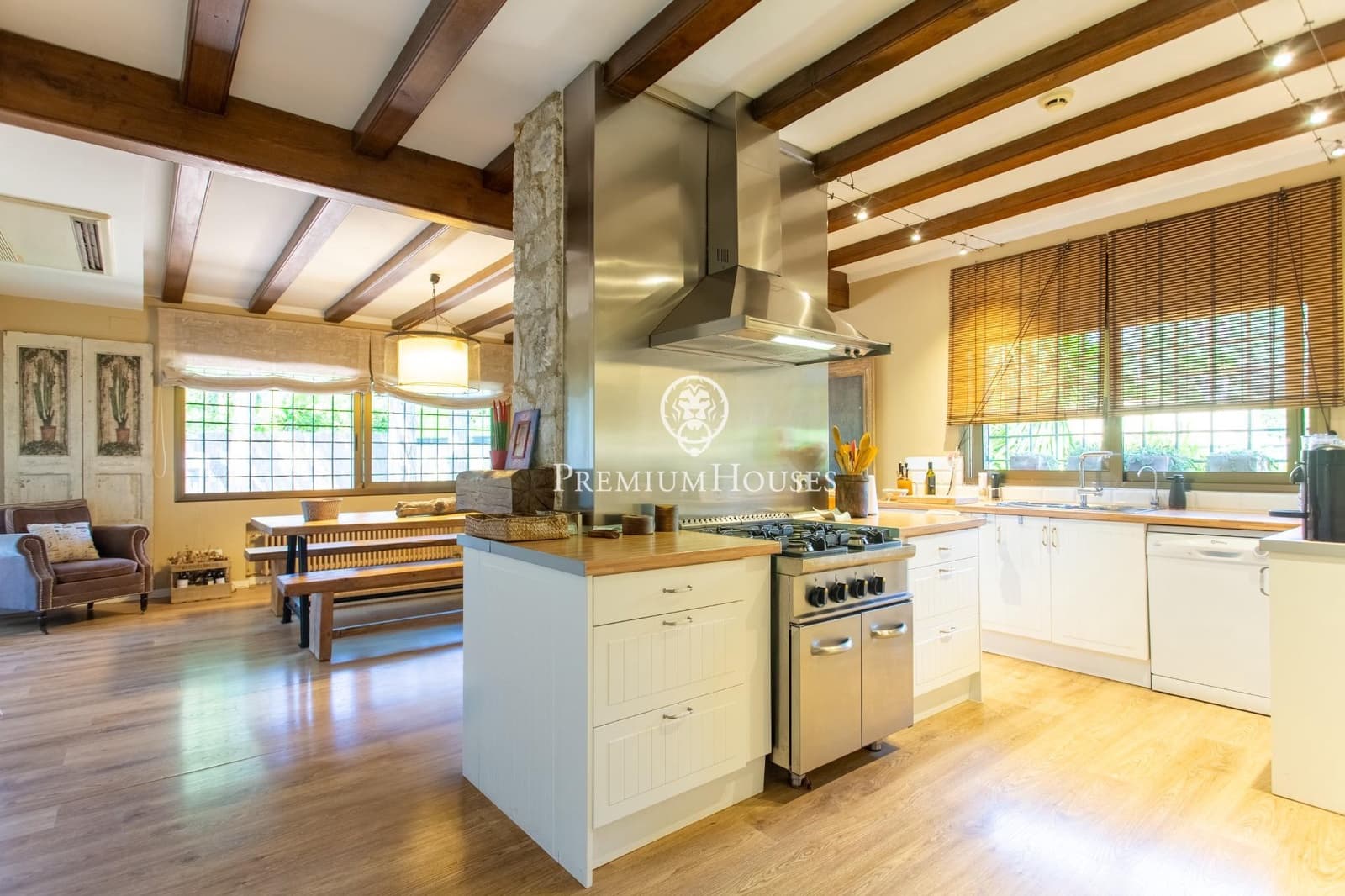 4 sovrum Villa till salu i Sant Andreu de Llavaneres med pool garage - 1 595 000 € (Ref: 9903932)