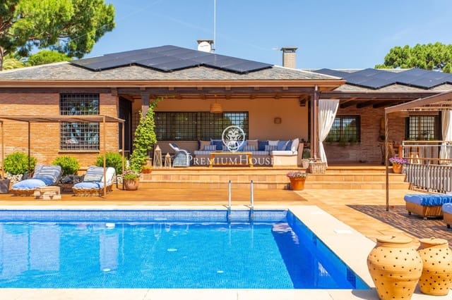 4 sovrum Villa till salu i Sant Andreu de Llavaneres med pool garage - 1 595 000 € (Ref: 9903932)
