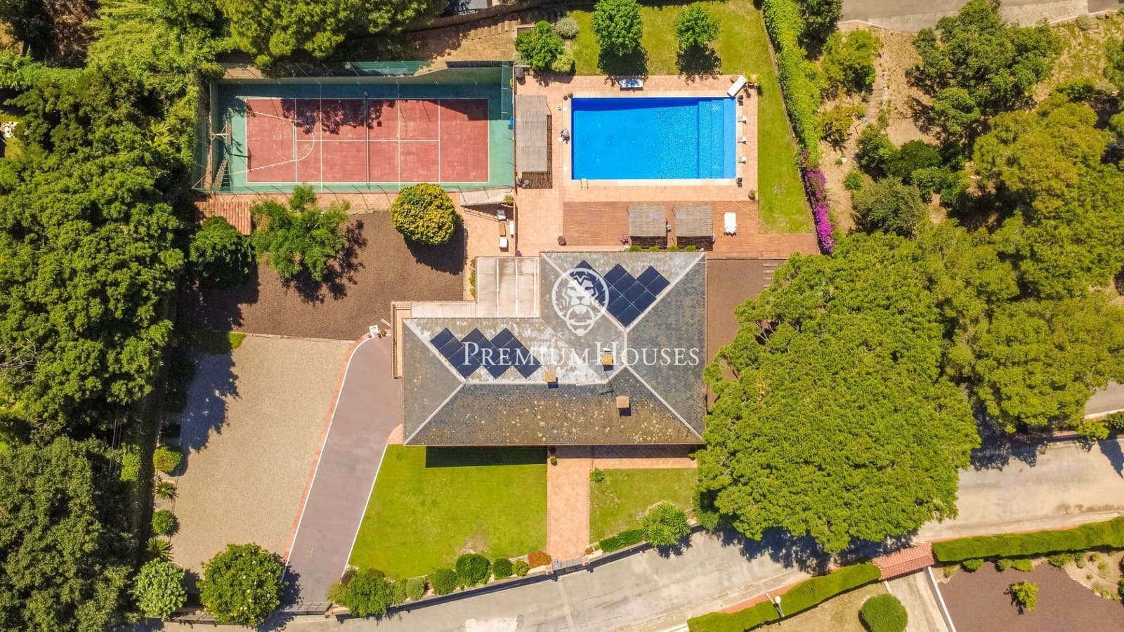 4 sovrum Villa till salu i Sant Andreu de Llavaneres med pool garage - 1 595 000 € (Ref: 9903932)