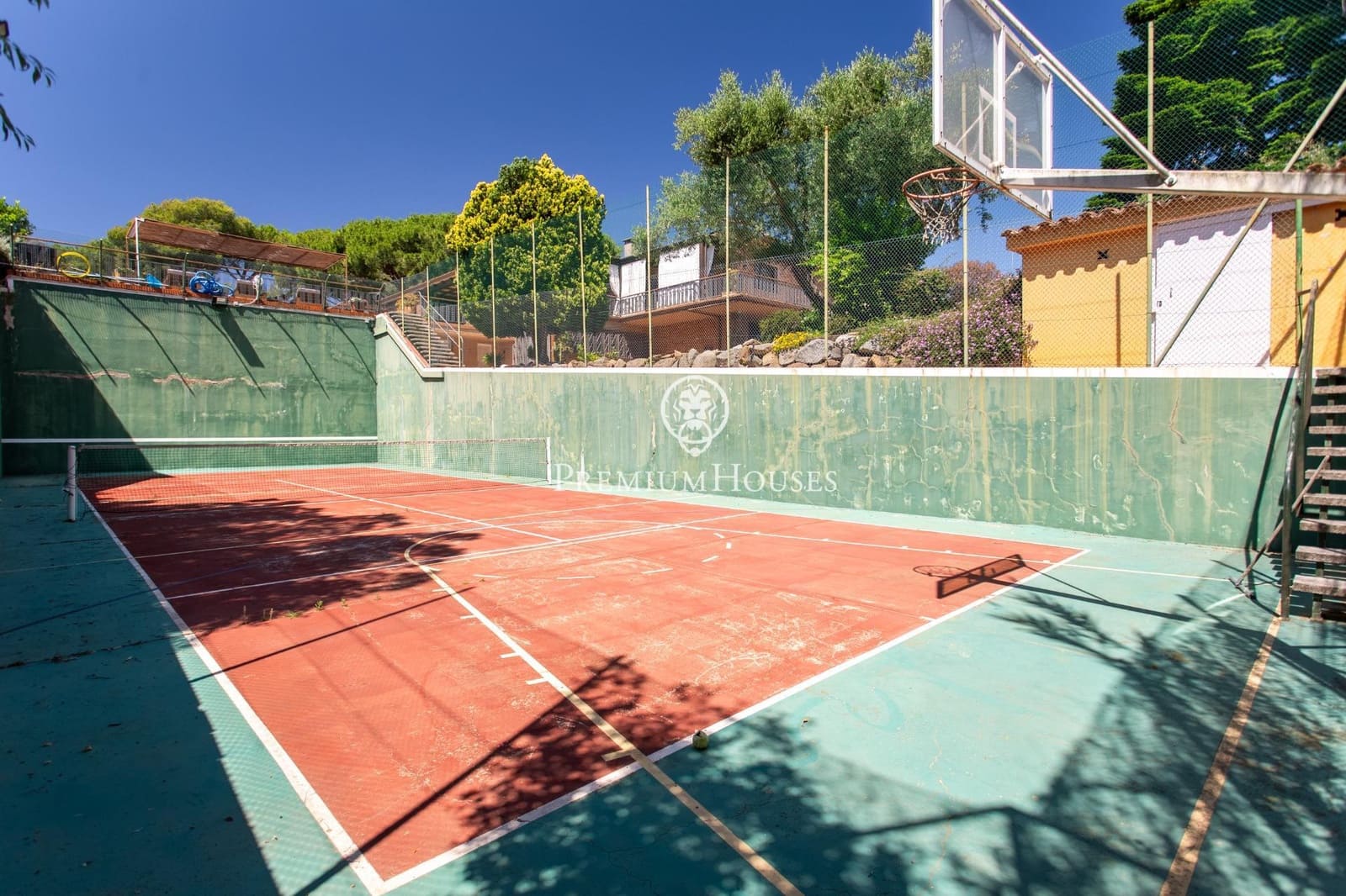 4 sovrum Villa till salu i Sant Andreu de Llavaneres med pool garage - 1 595 000 € (Ref: 9903932)