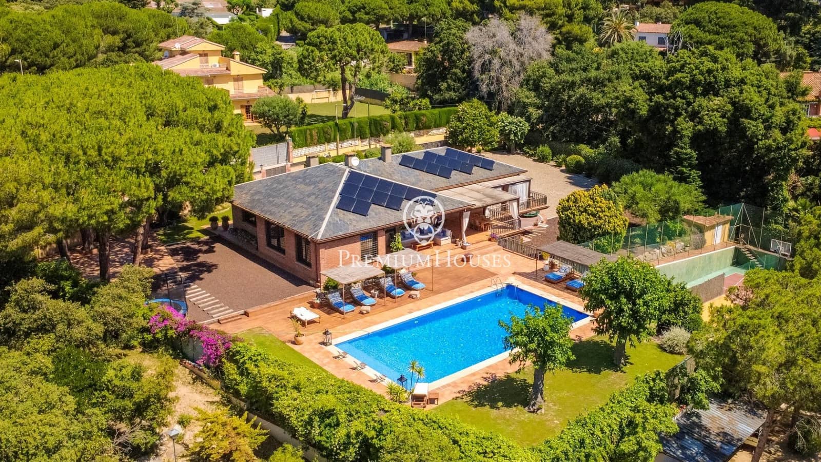 4 sovrum Villa till salu i Sant Andreu de Llavaneres med pool garage - 1 595 000 € (Ref: 9903932)