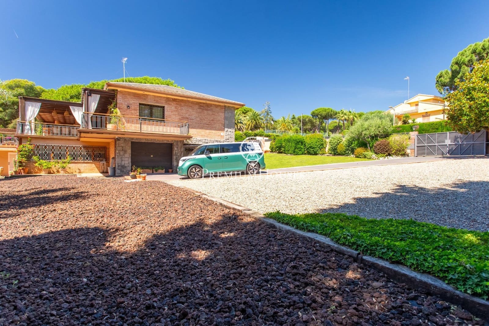 4 sovrum Villa till salu i Sant Andreu de Llavaneres med pool garage - 1 595 000 € (Ref: 9903932)