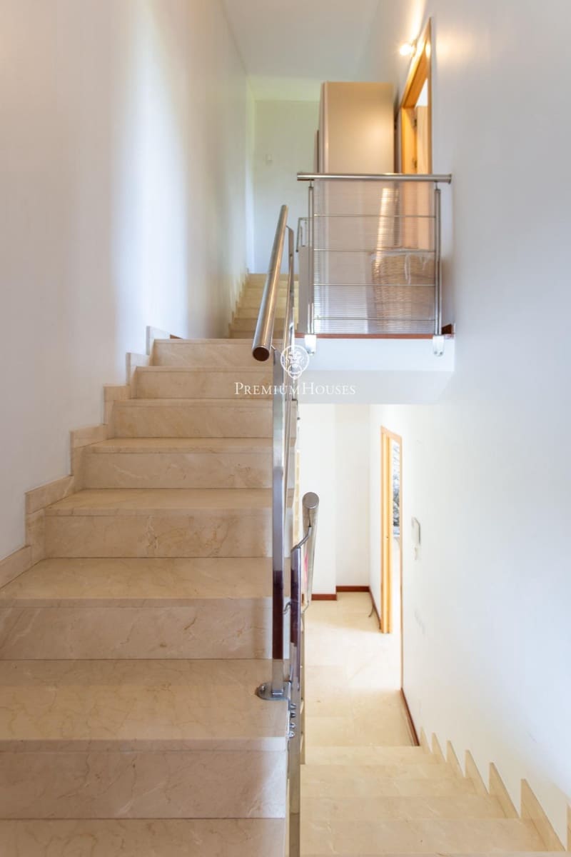 4 sypialnia Dom szeregowy na sprzedaż w Vallromanes z basenem garażem - 775 000 € (Ref: 9908038)
