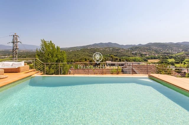 4 sypialnia Dom szeregowy na sprzedaż w Vallromanes z basenem garażem - 775 000 € (Ref: 9908038)