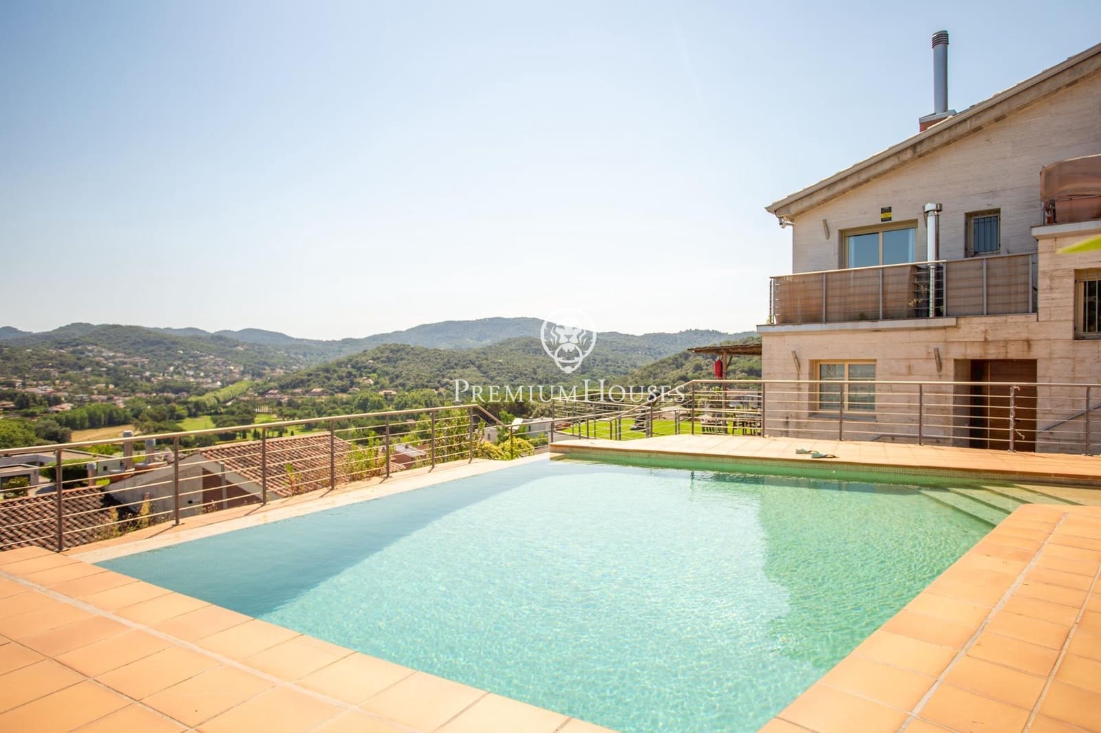 4 sypialnia Dom szeregowy na sprzedaż w Vallromanes z basenem garażem - 775 000 € (Ref: 9908038)