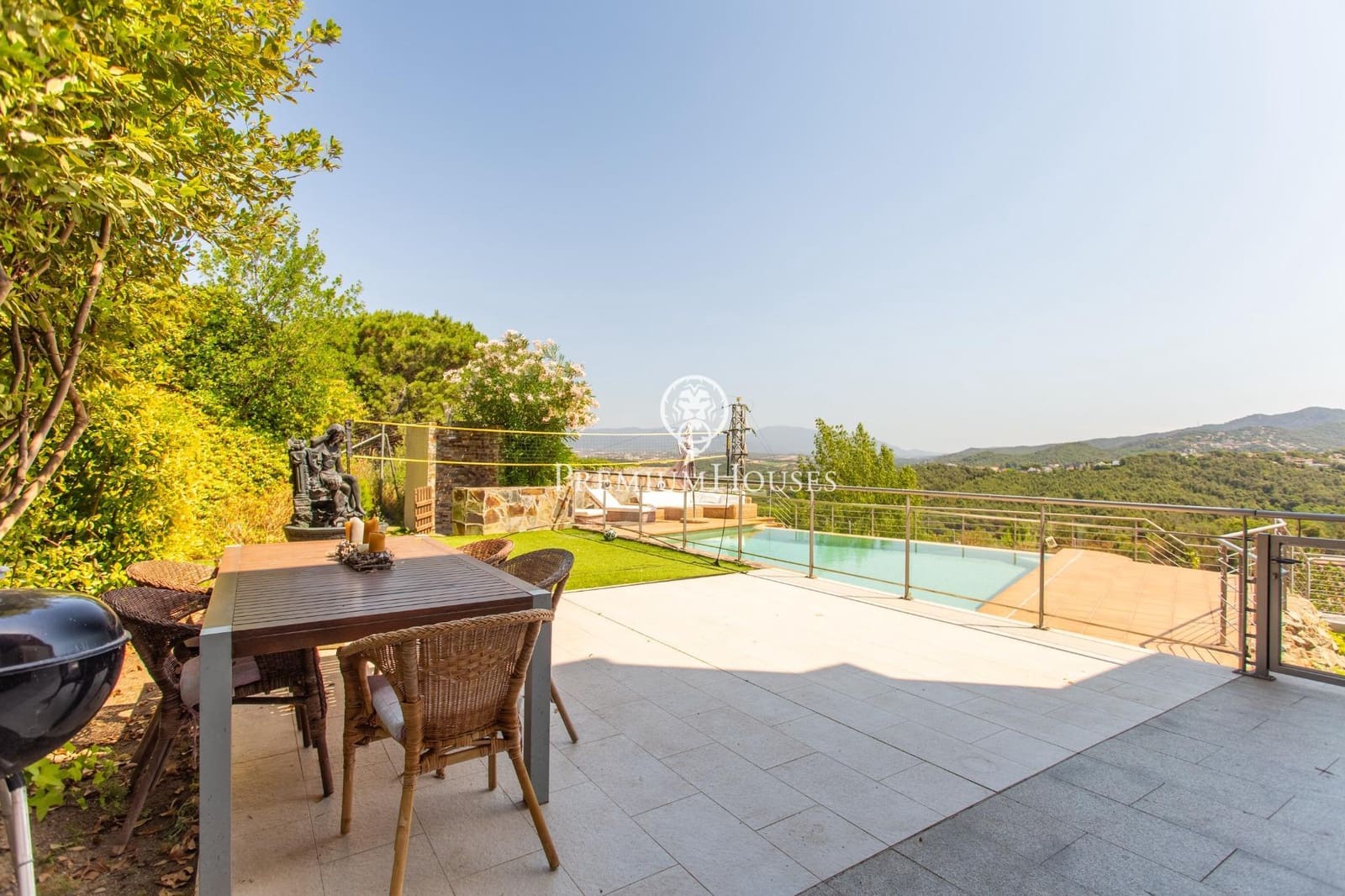 4 sypialnia Dom szeregowy na sprzedaż w Vallromanes z basenem garażem - 775 000 € (Ref: 9908038)