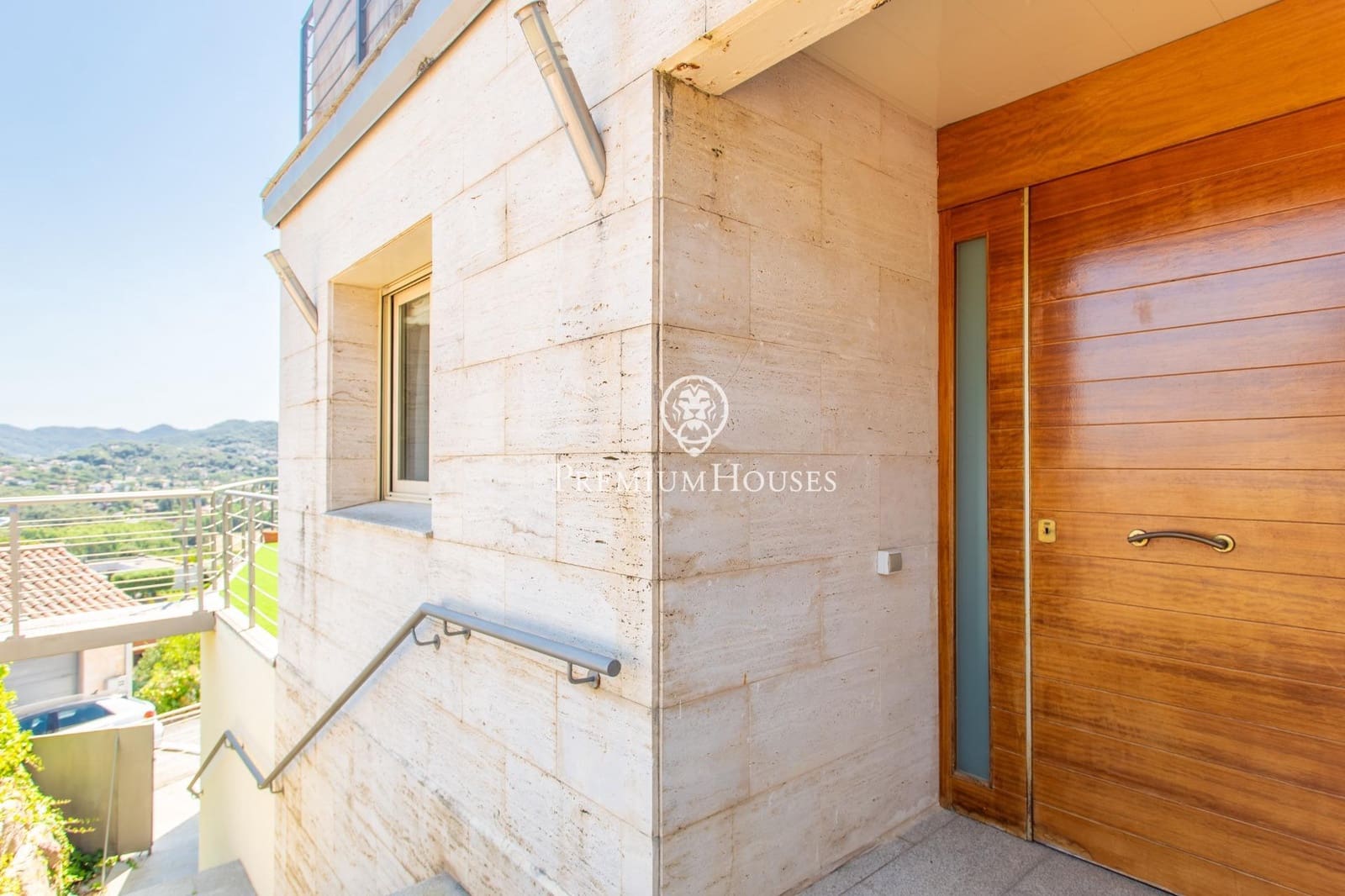 4 sypialnia Dom szeregowy na sprzedaż w Vallromanes z basenem garażem - 775 000 € (Ref: 9908038)