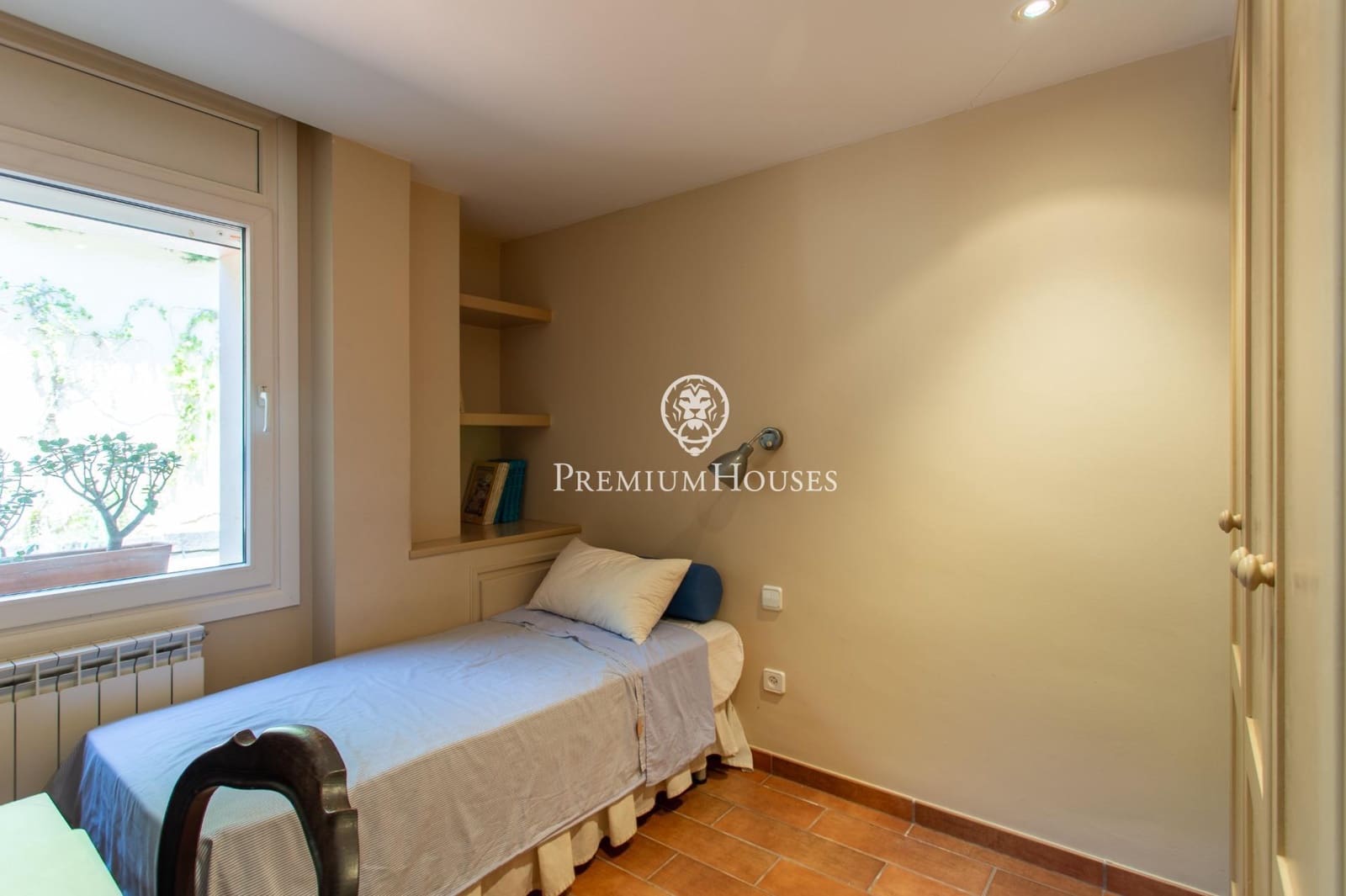 7 sovrum Villa till salu i Cabrils med pool garage - 1 050 000 € (Ref: 9913168)