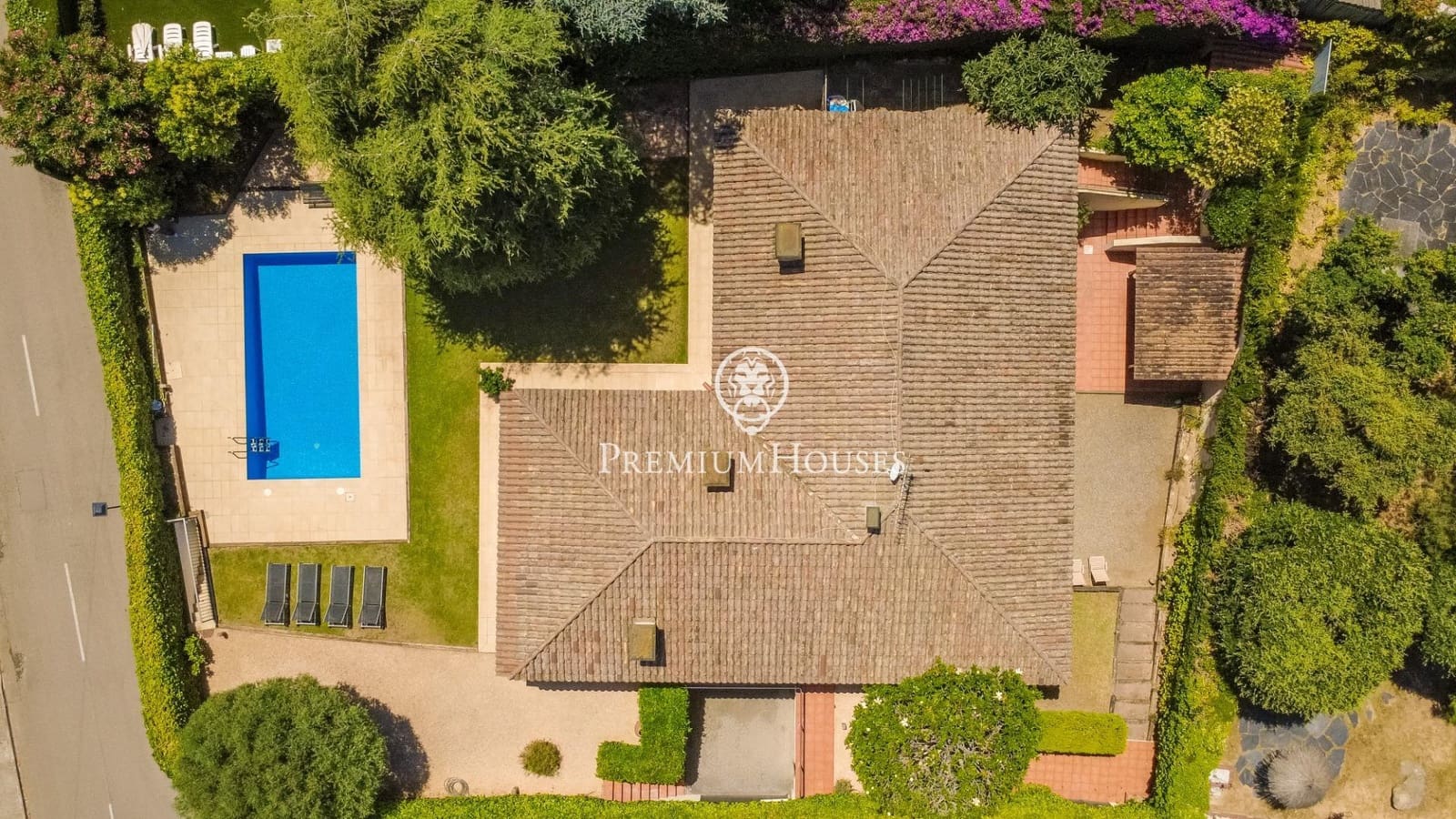 7 sovrum Villa till salu i Cabrils med pool garage - 1 050 000 € (Ref: 9913168)