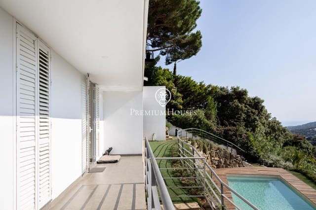 4 sovrum Villa till salu i Cabrils med pool garage - 1 090 000 € (Ref: 9920425)