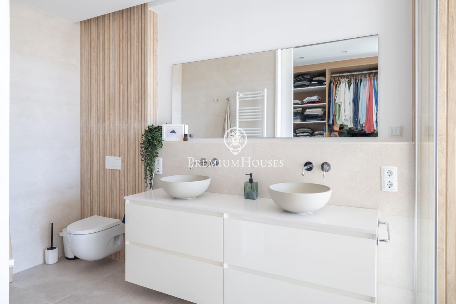 4 quarto Moradia para venda em Cabrils com piscina garagem - 1 090 000 € (Ref: 9920425)