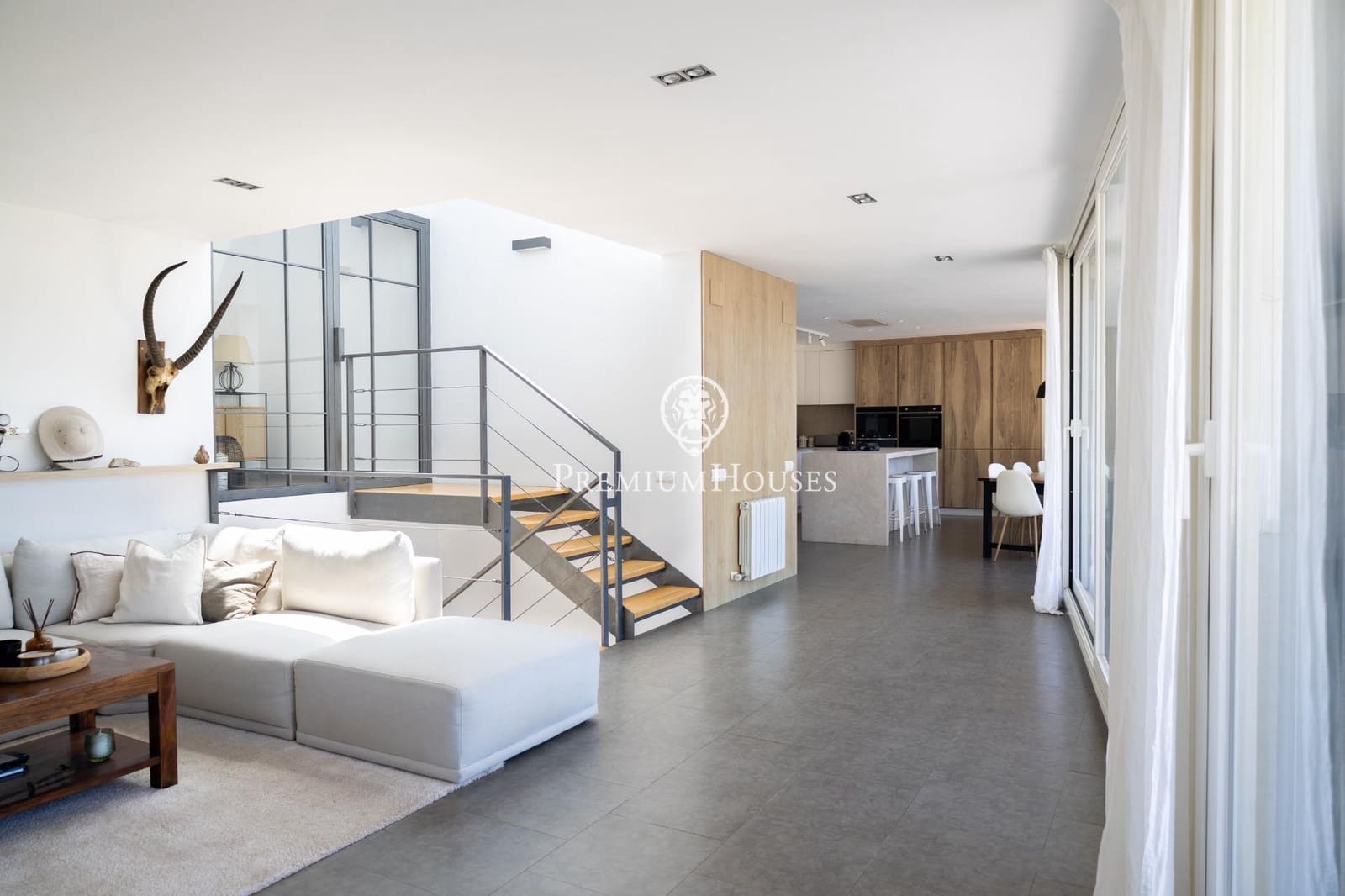 4 quarto Moradia para venda em Cabrils com piscina garagem - 1 090 000 € (Ref: 9920425)