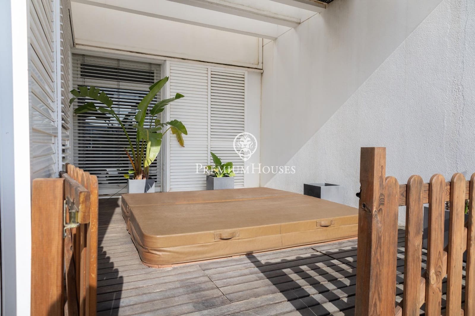 4 quarto Moradia para venda em Cabrils com piscina garagem - 1 090 000 € (Ref: 9920425)