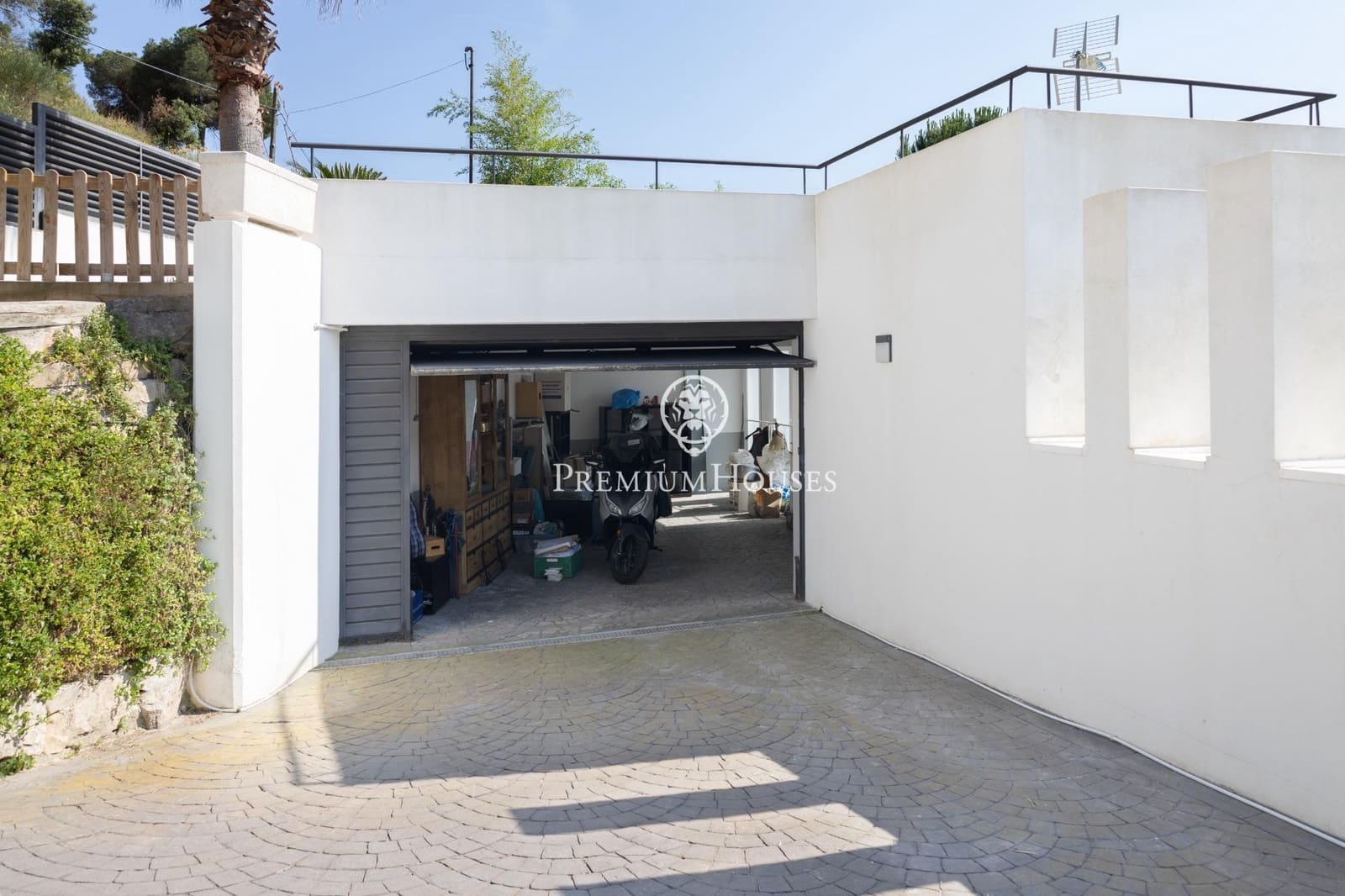 4 quarto Moradia para venda em Cabrils com piscina garagem - 1 090 000 € (Ref: 9920425)