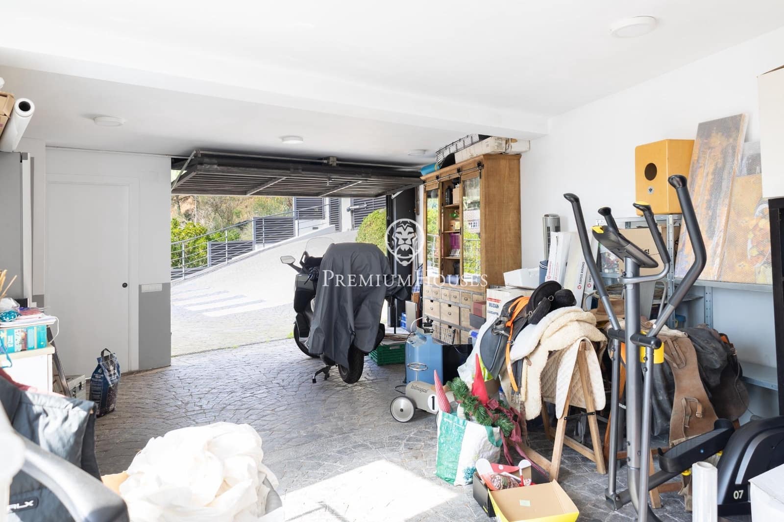 4 quarto Moradia para venda em Cabrils com piscina garagem - 1 090 000 € (Ref: 9920425)