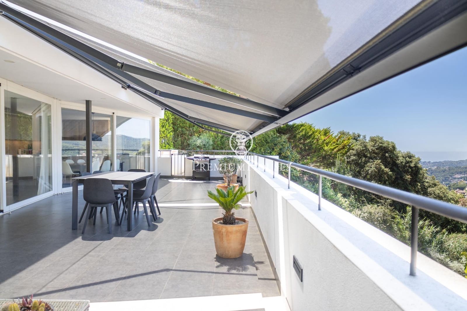 4 quarto Moradia para venda em Cabrils com piscina garagem - 1 090 000 € (Ref: 9920425)