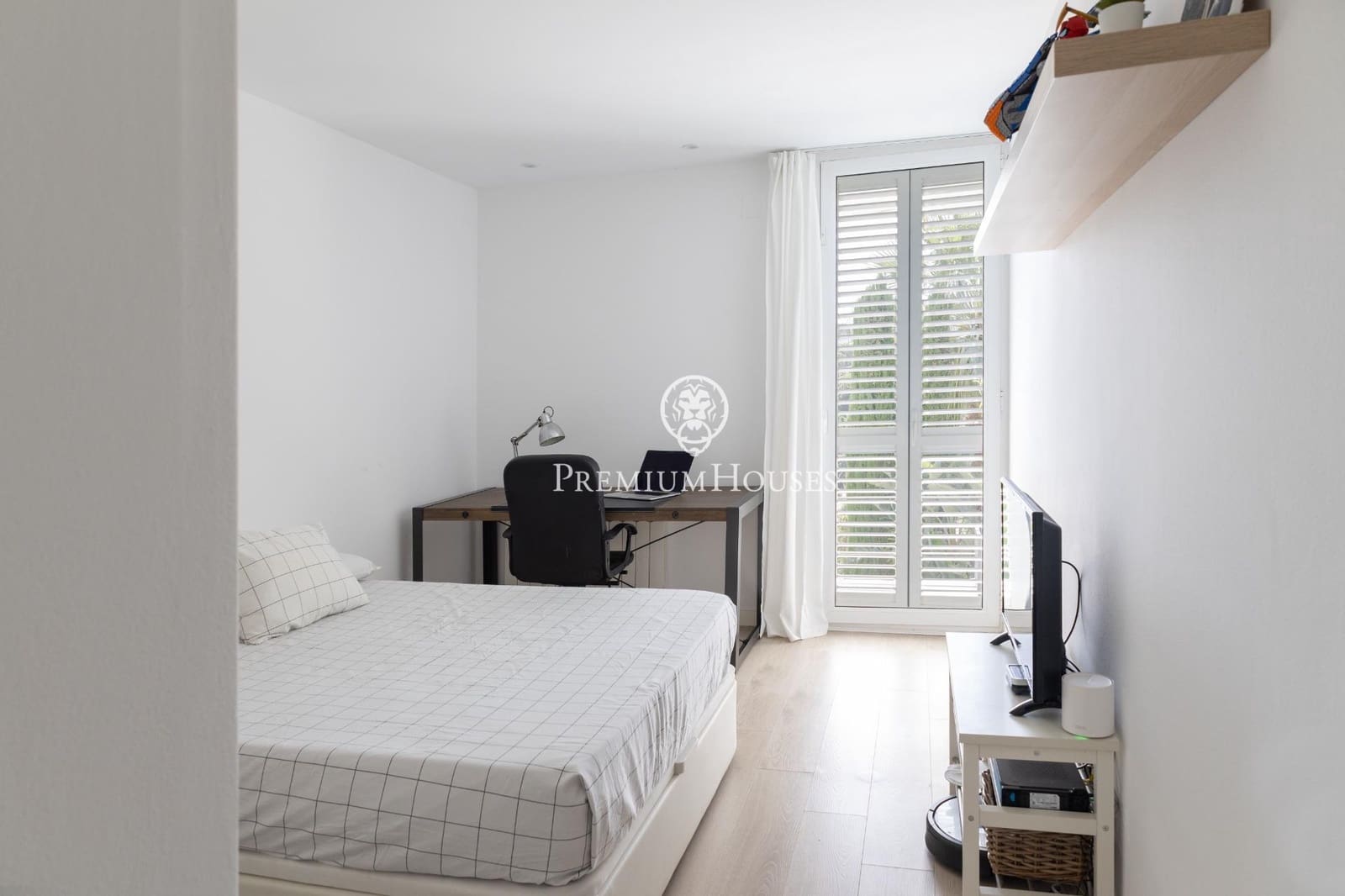 4 quarto Moradia para venda em Cabrils com piscina garagem - 1 090 000 € (Ref: 9920425)