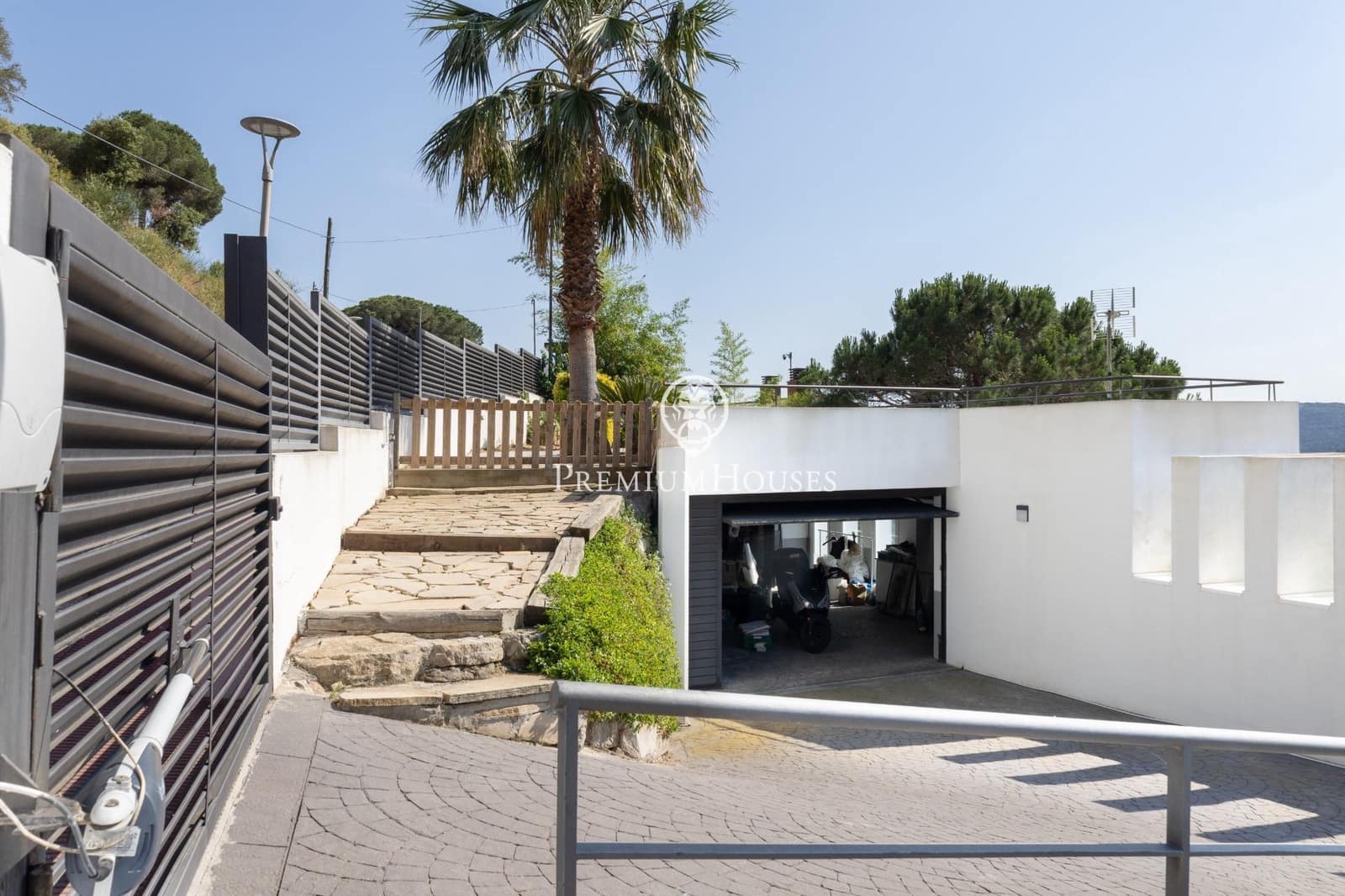 4 quarto Moradia para venda em Cabrils com piscina garagem - 1 090 000 € (Ref: 9920425)