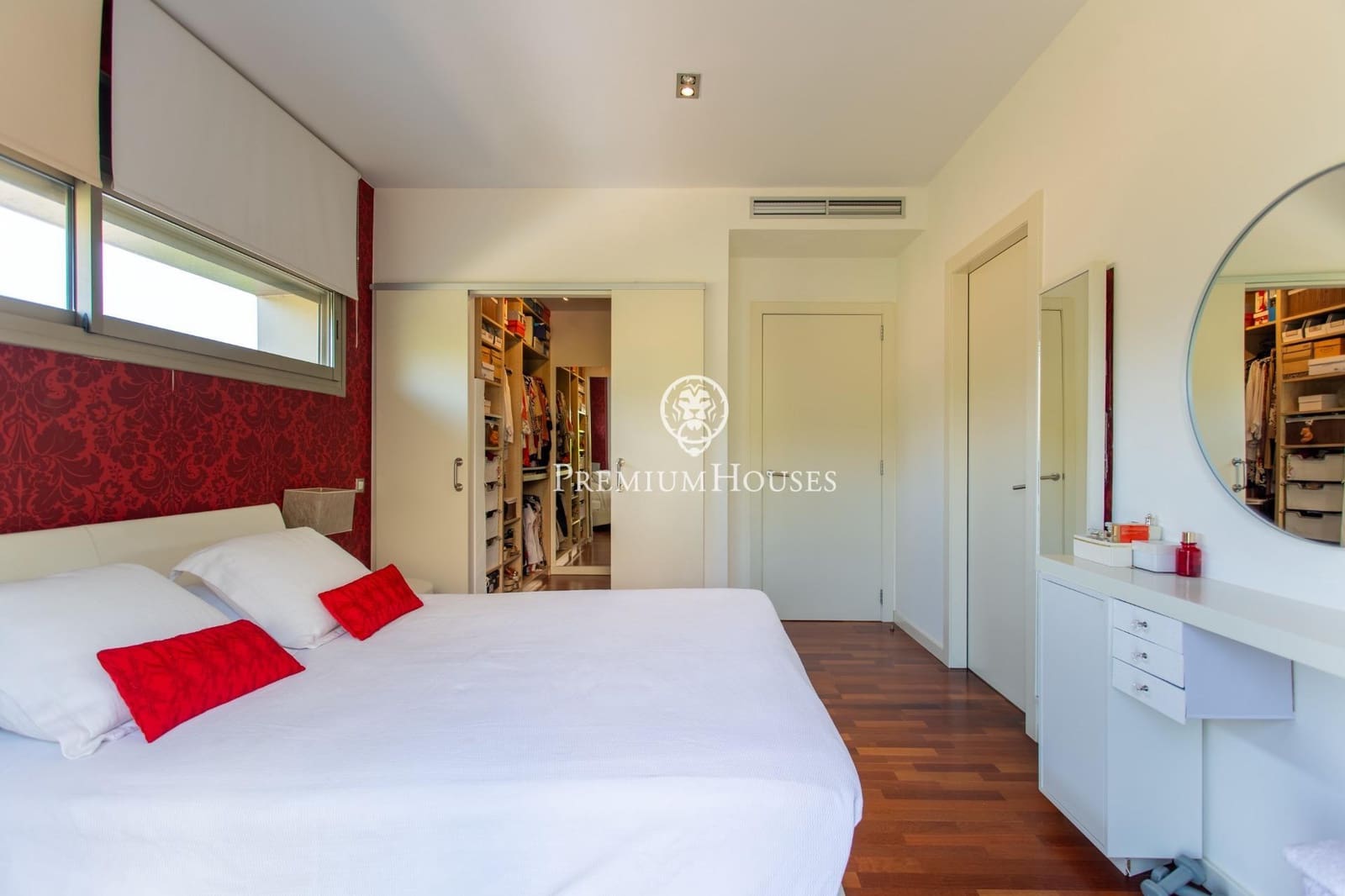 4 chambre Villa/Maison à vendre à Alella avec piscine - 1 100 000 € (Ref: 9949794)