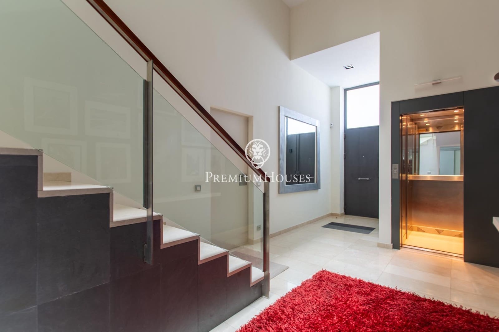 4 chambre Villa/Maison à vendre à Alella avec piscine - 1 100 000 € (Ref: 9949794)