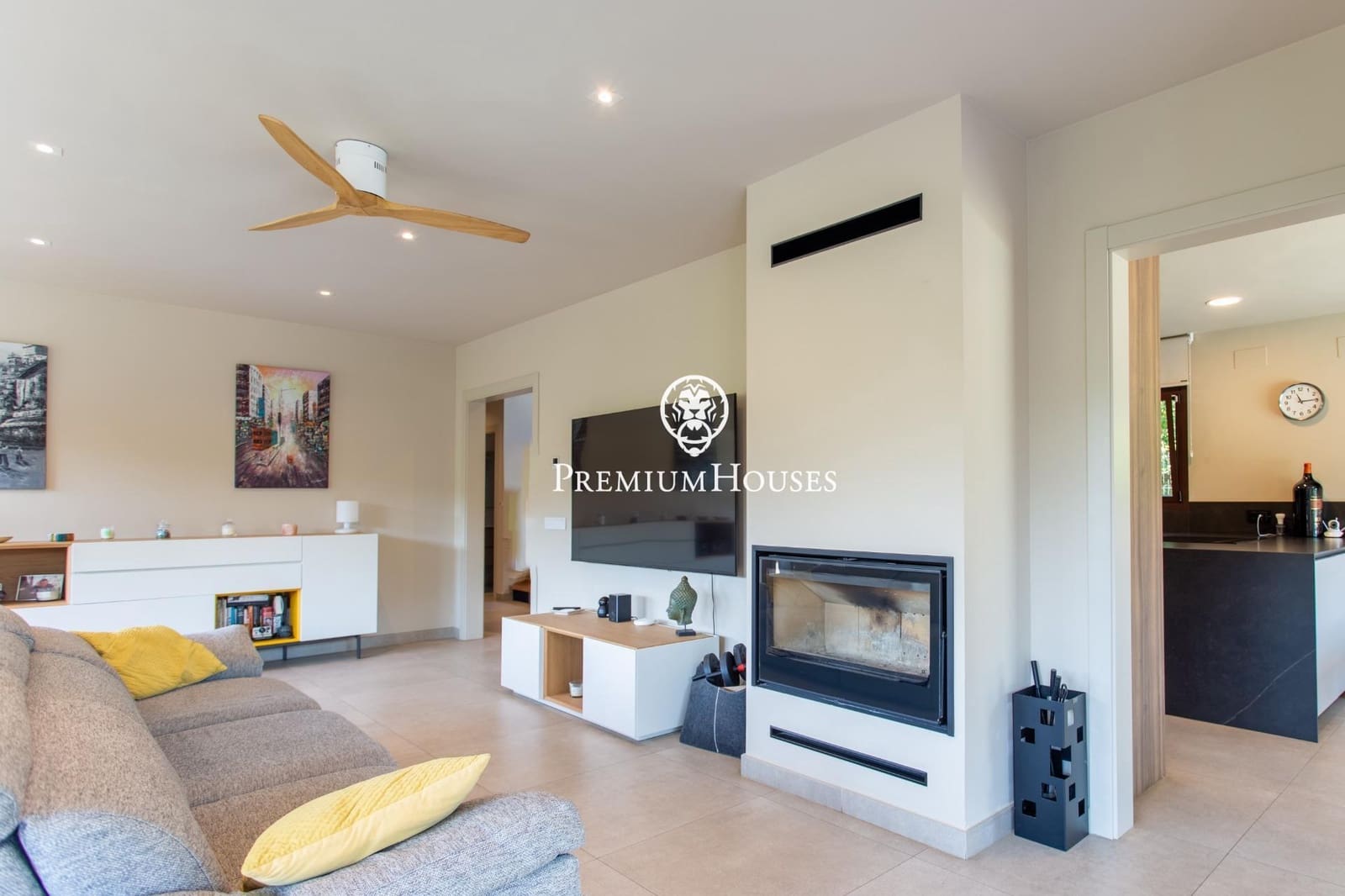 5 bedroom Villa for sale in Les Franqueses del Valles with garage - € 1,190,000 (Ref: 9957979)