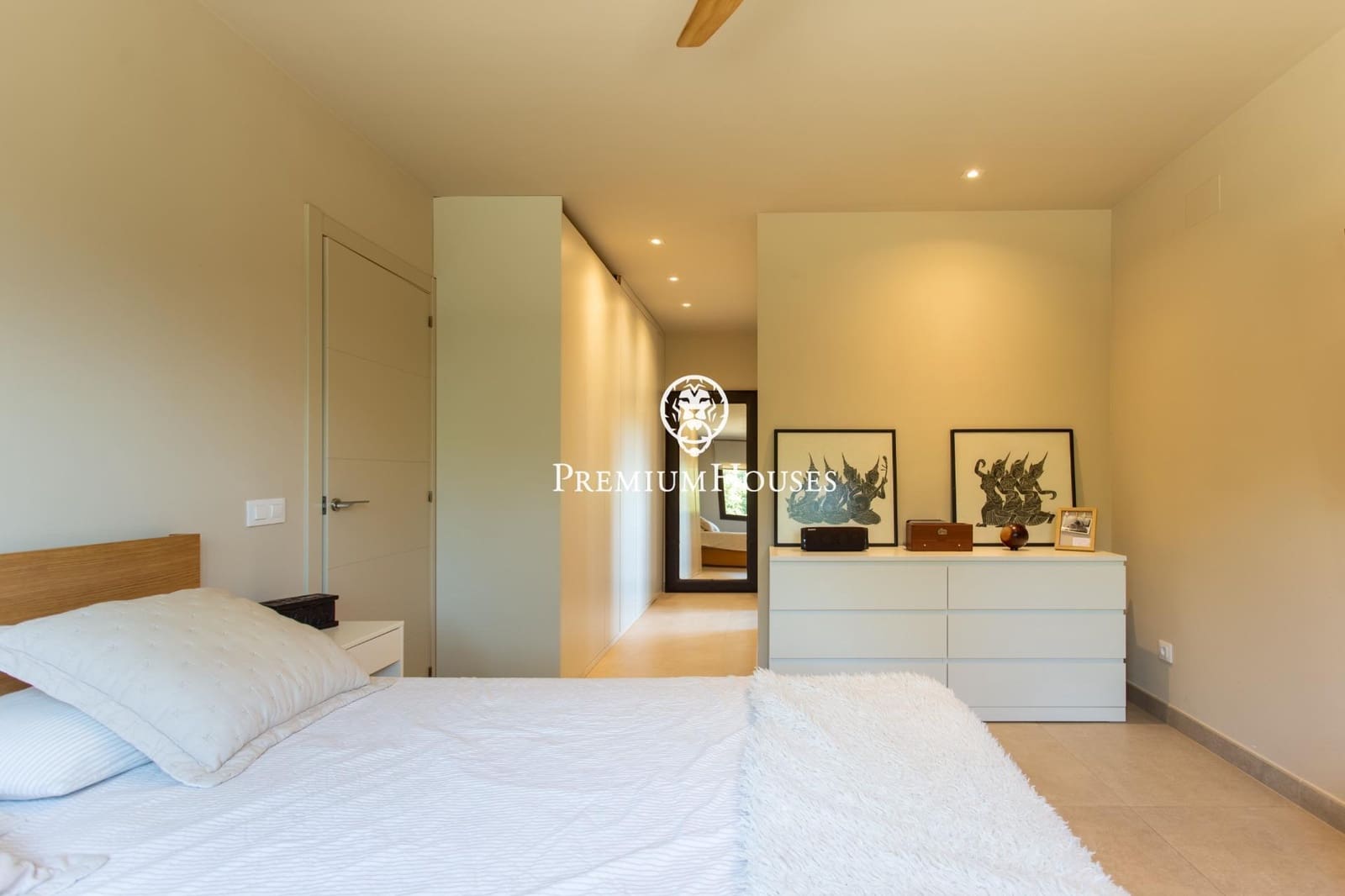 5 bedroom Villa for sale in Les Franqueses del Valles with garage - € 1,190,000 (Ref: 9957979)