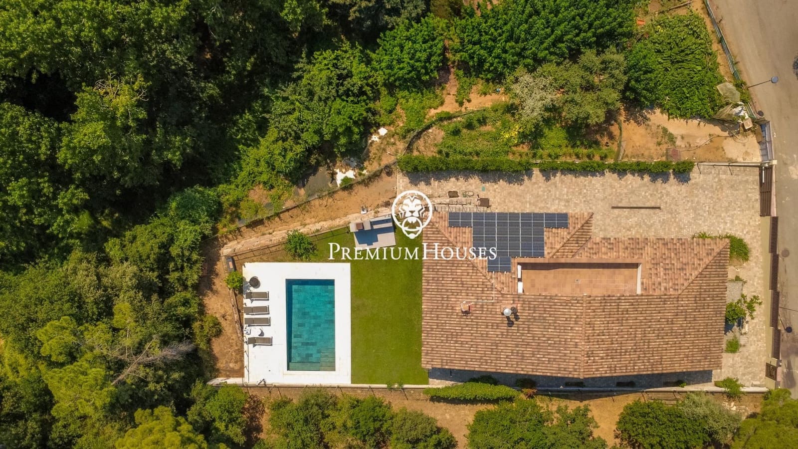 5 bedroom Villa for sale in Les Franqueses del Valles with garage - € 1,190,000 (Ref: 9957979)