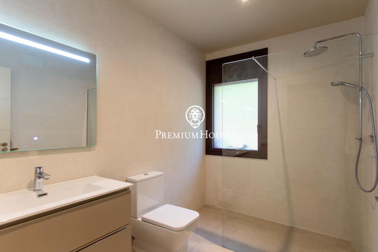 5 camera da letto Villa in vendita in Les Franqueses del Valles con garage - 1.190.000 € (Rif: 9957979)