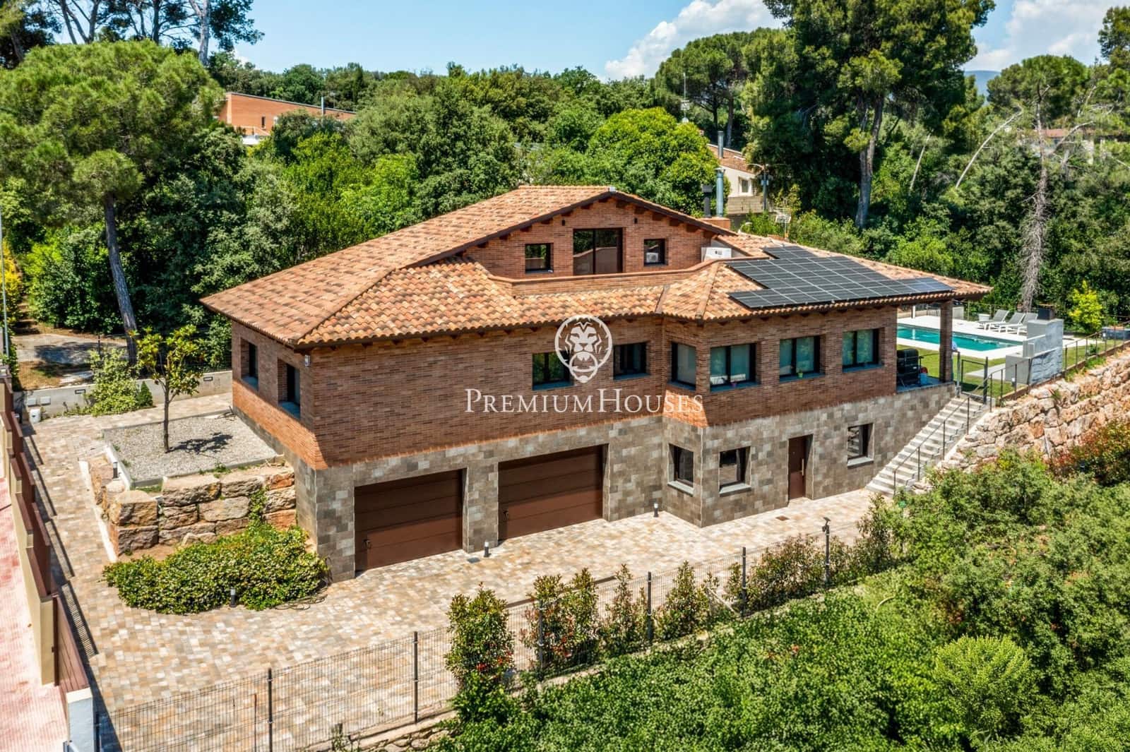 5 camera da letto Villa in vendita in Les Franqueses del Valles con garage - 1.190.000 € (Rif: 9957979)