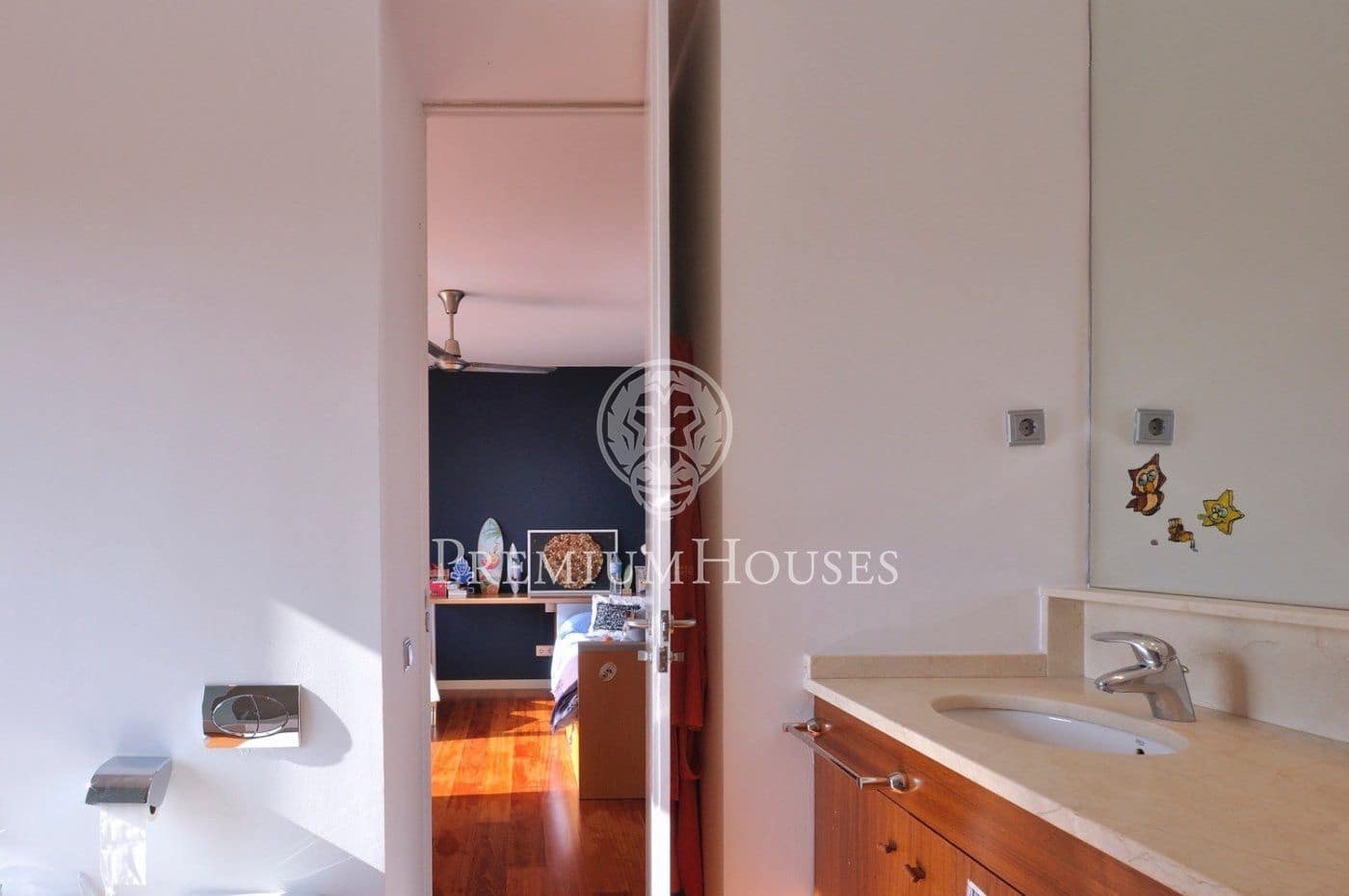 Chalet de 7 habitaciones en Sant Vicenç de Montalt en venta con piscina garaje - 2.300.000 € (Ref: 9970607)