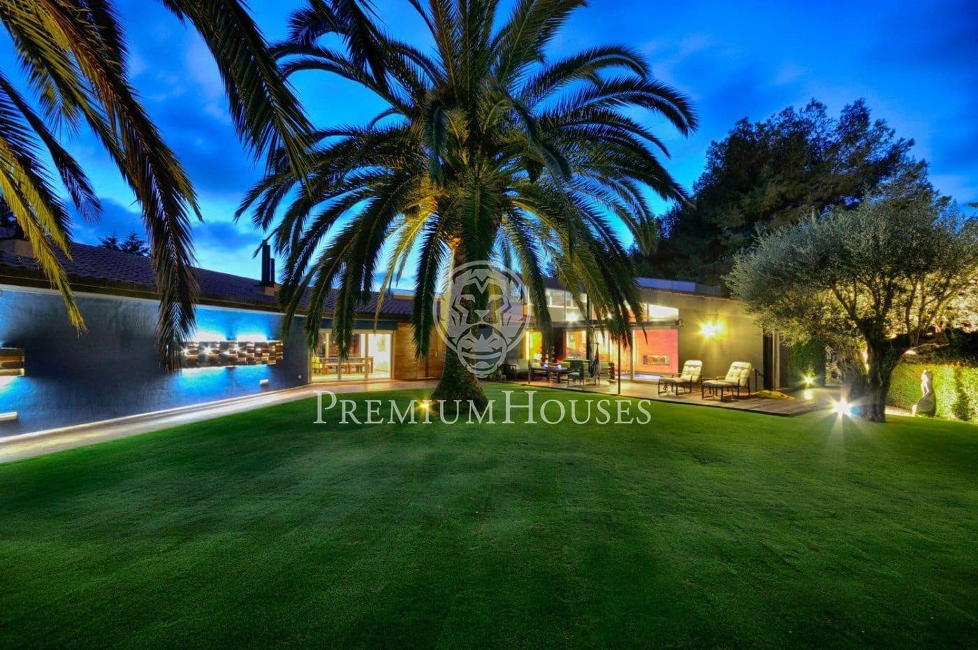 Chalet de 7 habitaciones en Sant Vicenç de Montalt en venta con piscina garaje - 2.300.000 € (Ref: 9970607)