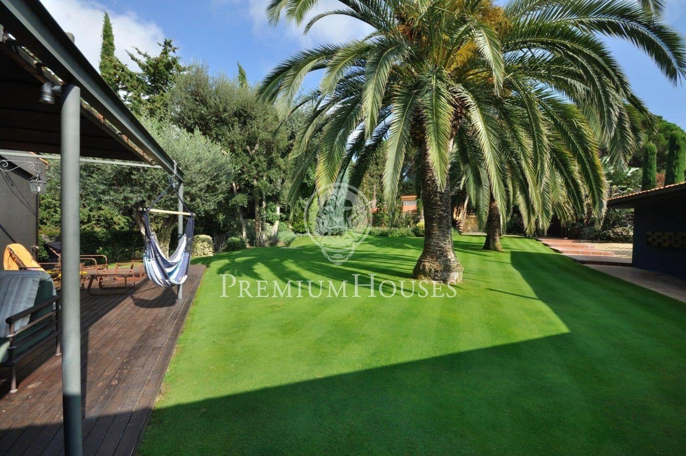 Chalet de 7 habitaciones en Sant Vicenç de Montalt en venta con piscina garaje - 2.300.000 € (Ref: 9970607)