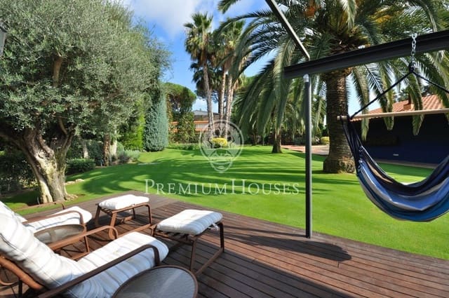 7 soveværelse Villa til salg i Sant Vicenç de Montalt med swimmingpool garage - € 2.300.000 (Ref: 9970607)