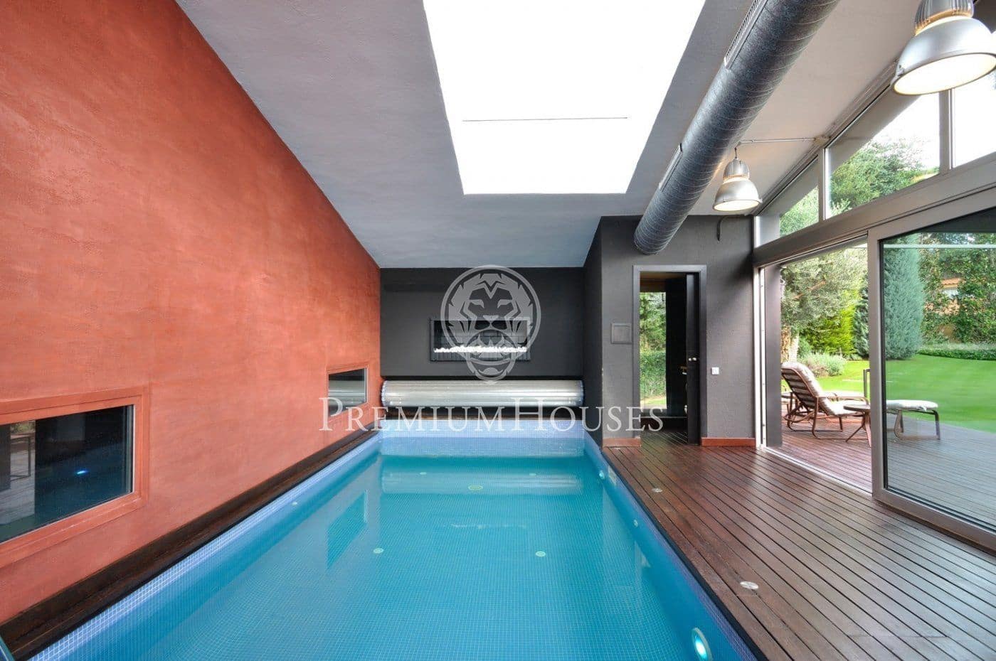 7 chambre Villa/Maison à vendre à Sant Vicenc de Montalt avec piscine garage - 2 300 000 € (Ref: 9970607)
