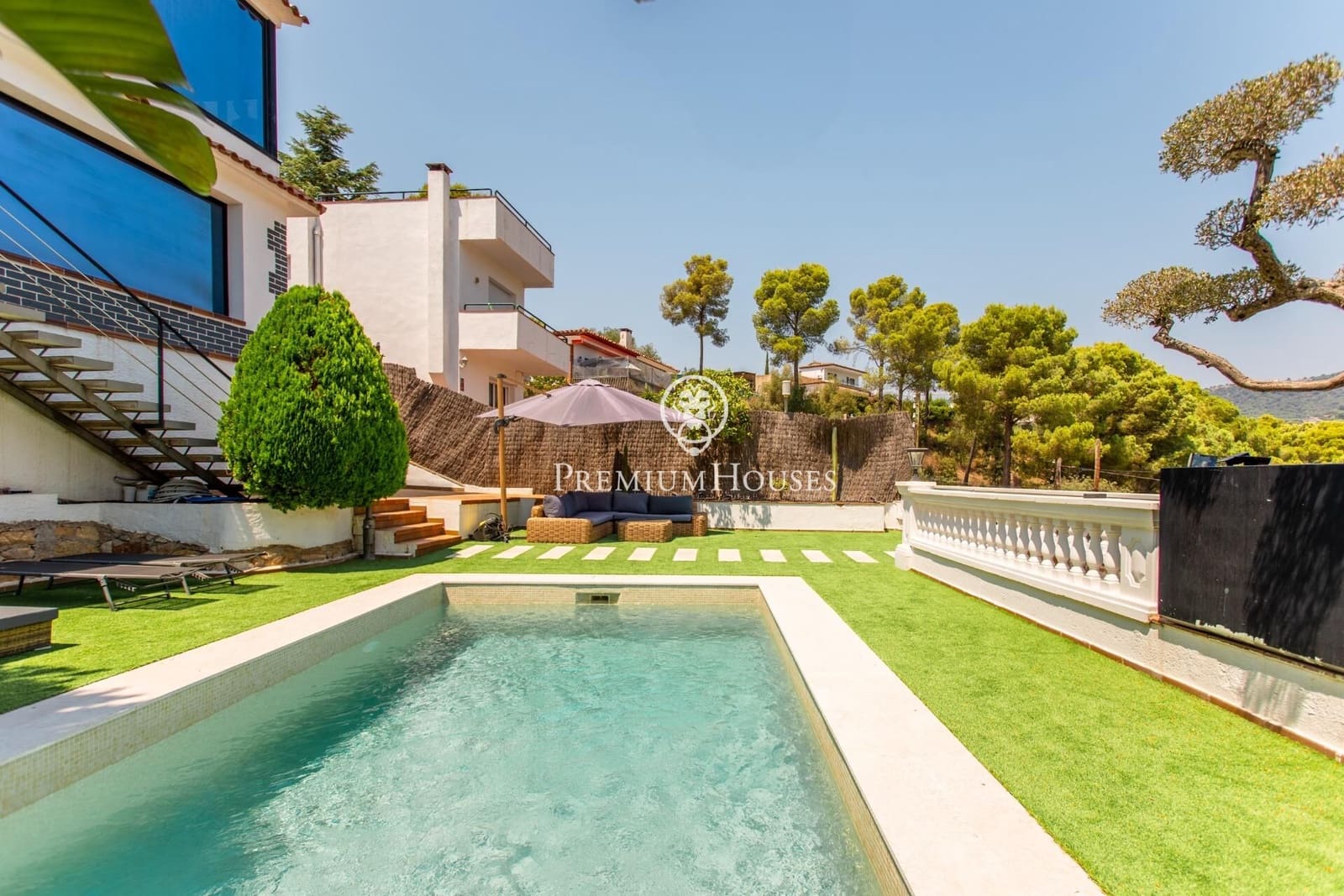 4 chambre Villa/Maison à vendre à Cabrils avec piscine garage - 830 000 € (Ref: 9994237)
