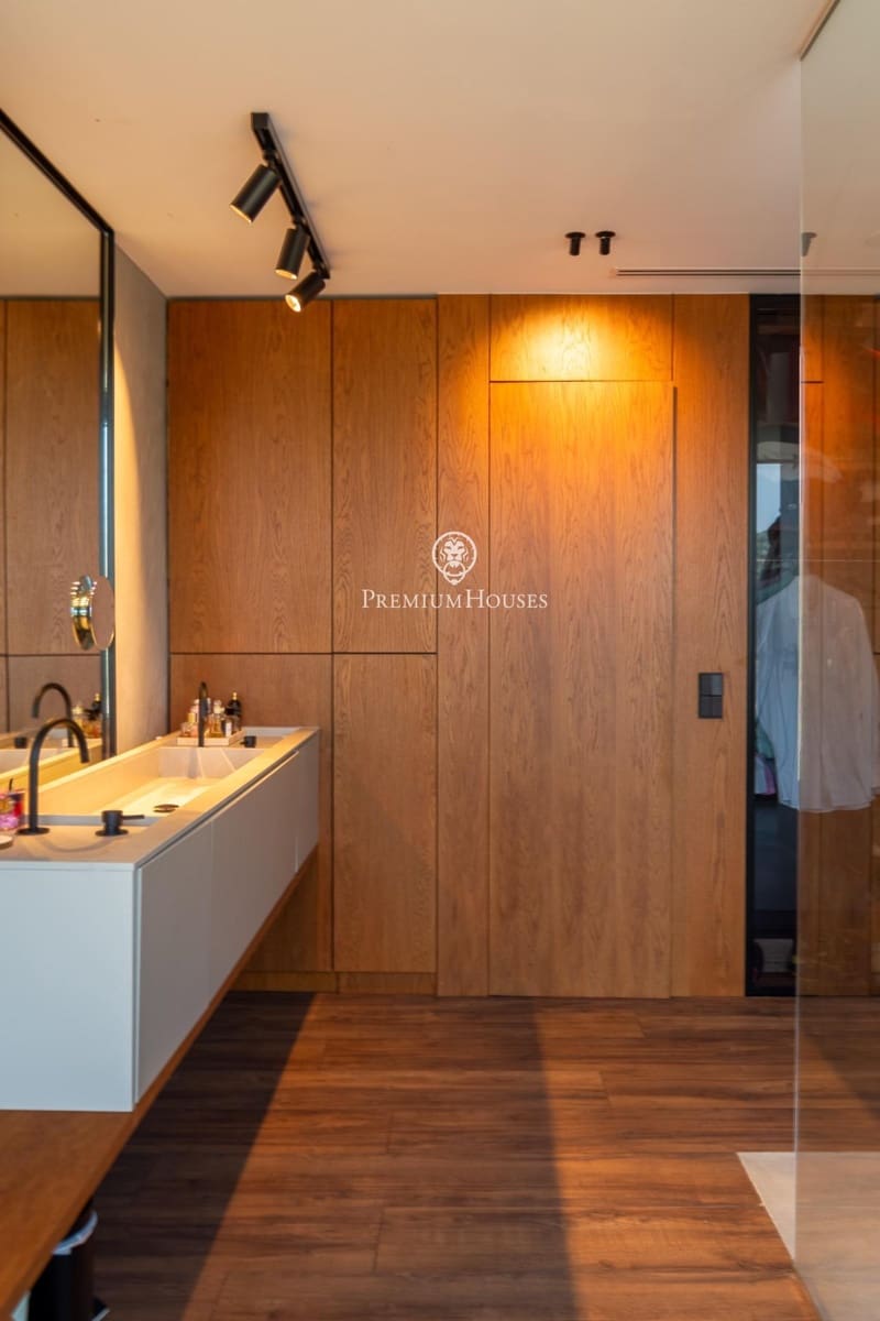 4 chambre Villa/Maison à vendre à Cabrils avec piscine garage - 830 000 € (Ref: 9994237)