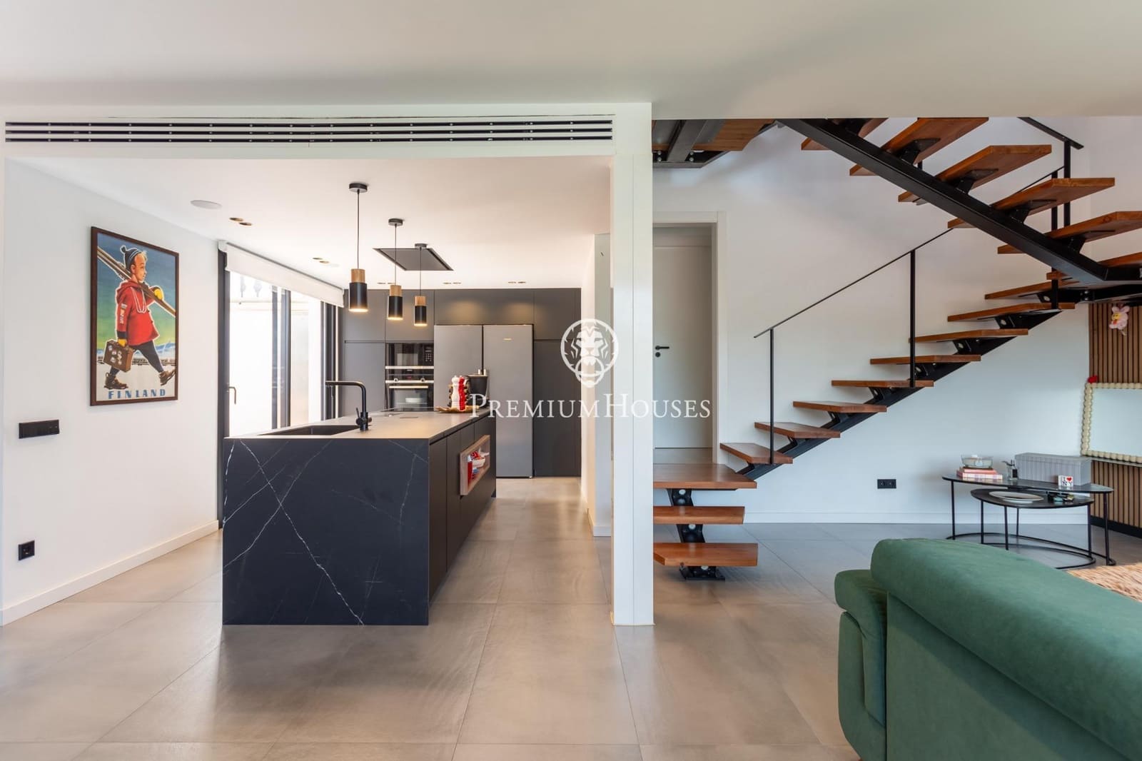 4 chambre Villa/Maison à vendre à Cabrils avec piscine garage - 830 000 € (Ref: 9994237)